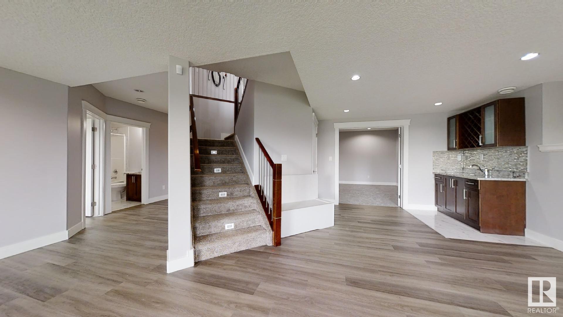      75 SELKIRK PL , Leduc,  ,T9E 0L5 ;  Listing Number: MLS E4418487