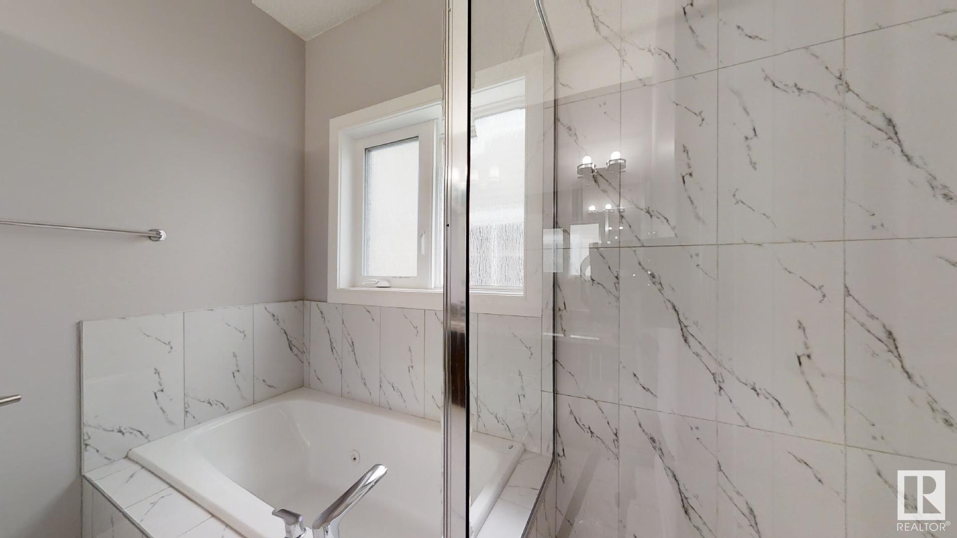      75 SELKIRK PL , Leduc,  ,T9E 0L5 ;  Listing Number: MLS E4418487