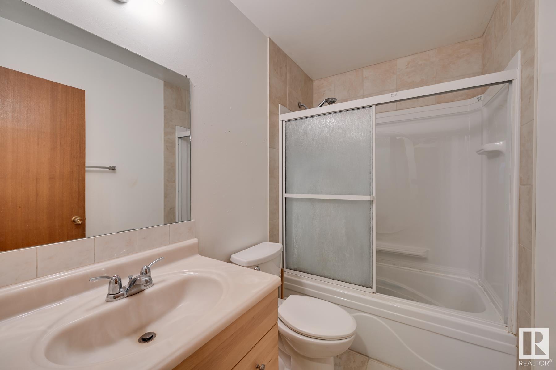      9351 106A AV NW , Edmonton,  ,T5H 0S6 ;  Listing Number: MLS E4418492
