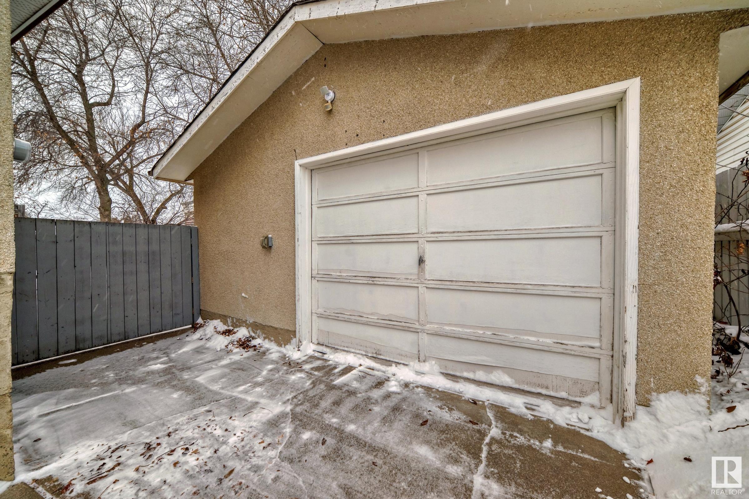      3 ROSEWOOD PL , Sherwood Park,  ,T8A 2H3 ;  Listing Number: MLS E4418493