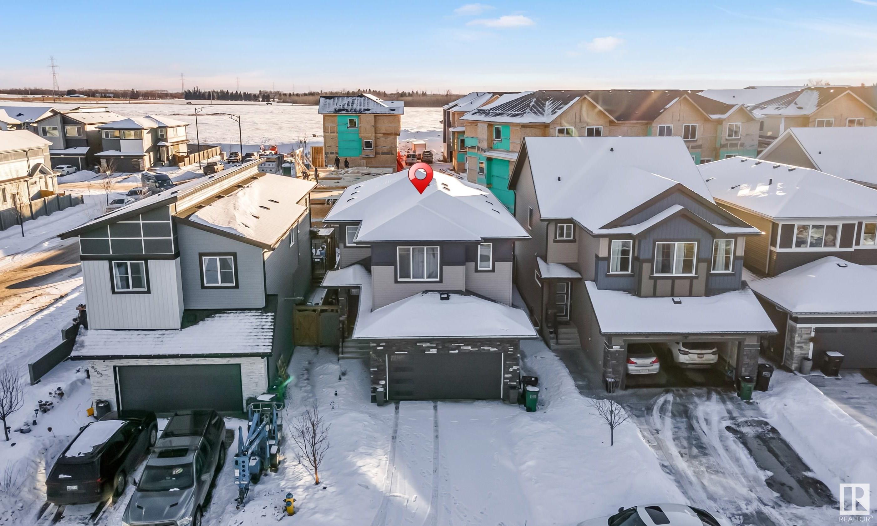      9505 PEAR CL SW , Edmonton,  ,T6X 2N6 ;  Listing Number: MLS E4418508