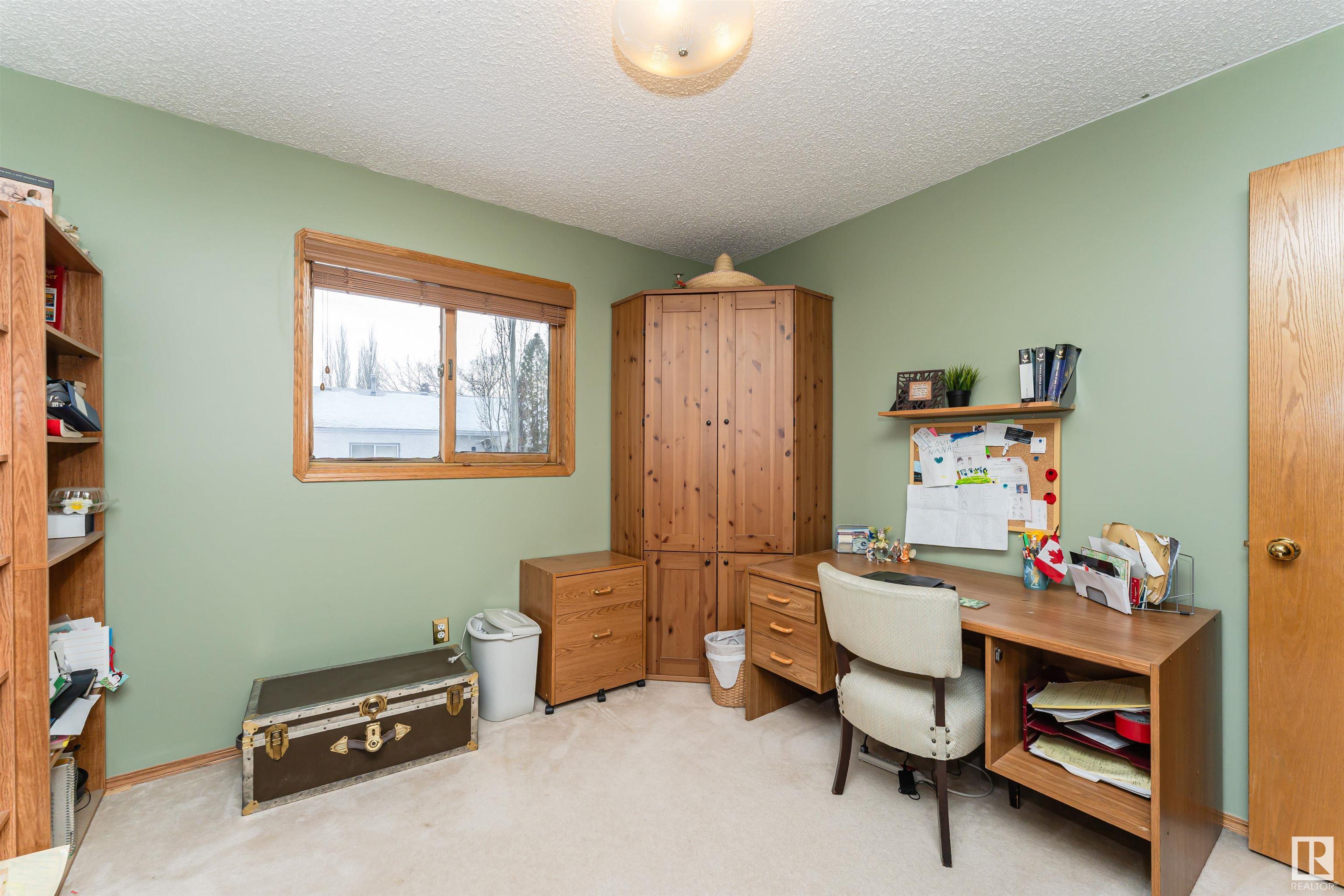      3 FAIRWAY DR , Spruce Grove,  ,T7X 3C9 ;  Listing Number: MLS E4418522
