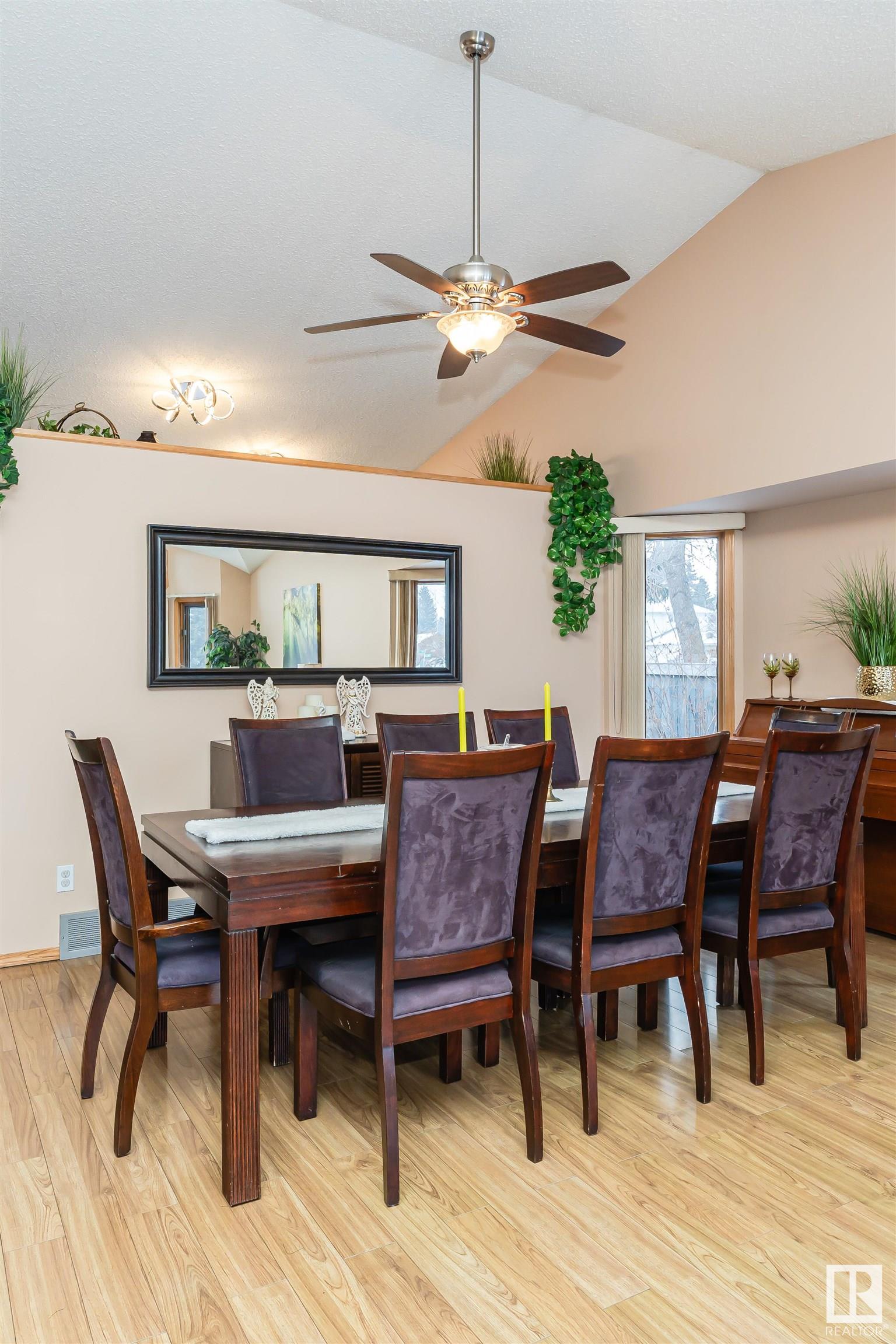      3 FAIRWAY DR , Spruce Grove,  ,T7X 3C9 ;  Listing Number: MLS E4418522
