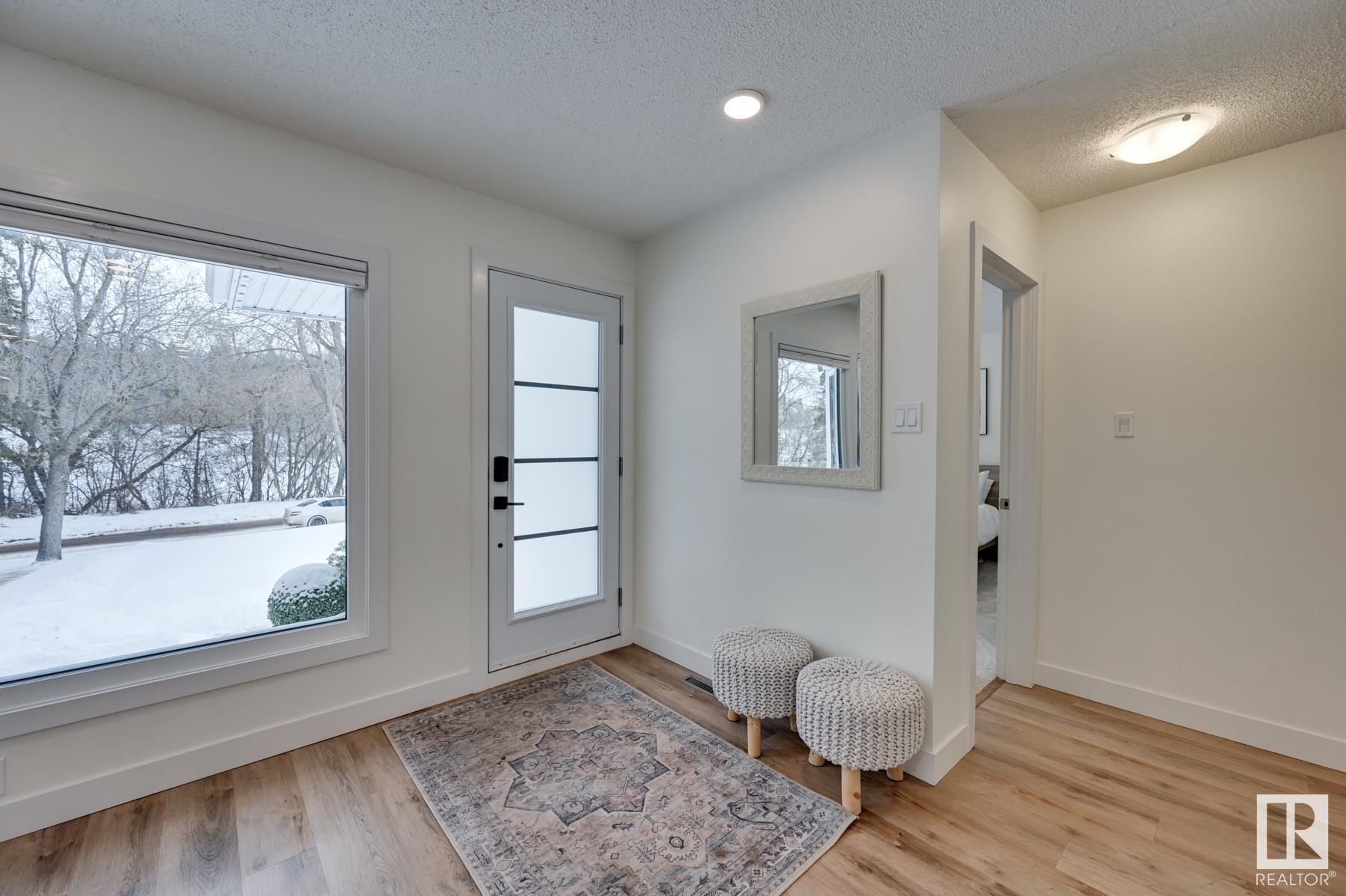      10118 87 ST NW , Edmonton,  ,T5H 1N4 ;  Listing Number: MLS E4418524