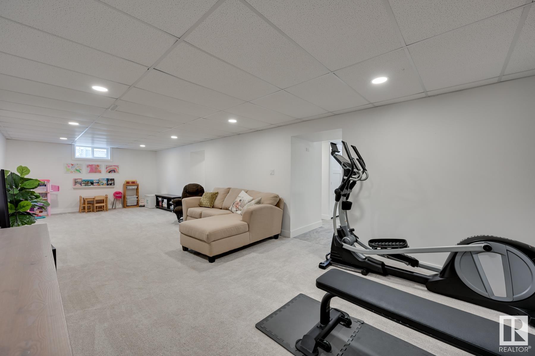      10118 87 ST NW , Edmonton,  ,T5H 1N4 ;  Listing Number: MLS E4418524