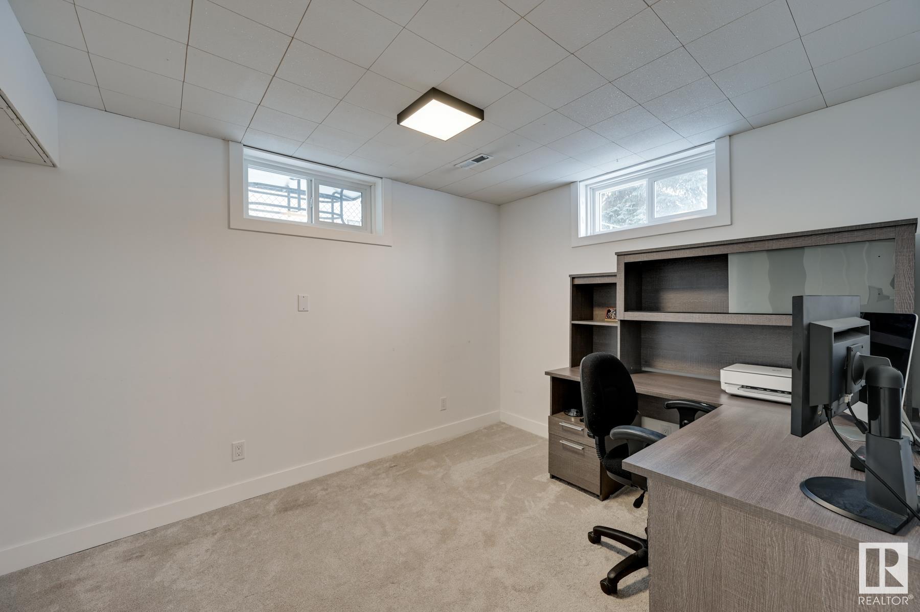      10118 87 ST NW , Edmonton,  ,T5H 1N4 ;  Listing Number: MLS E4418524