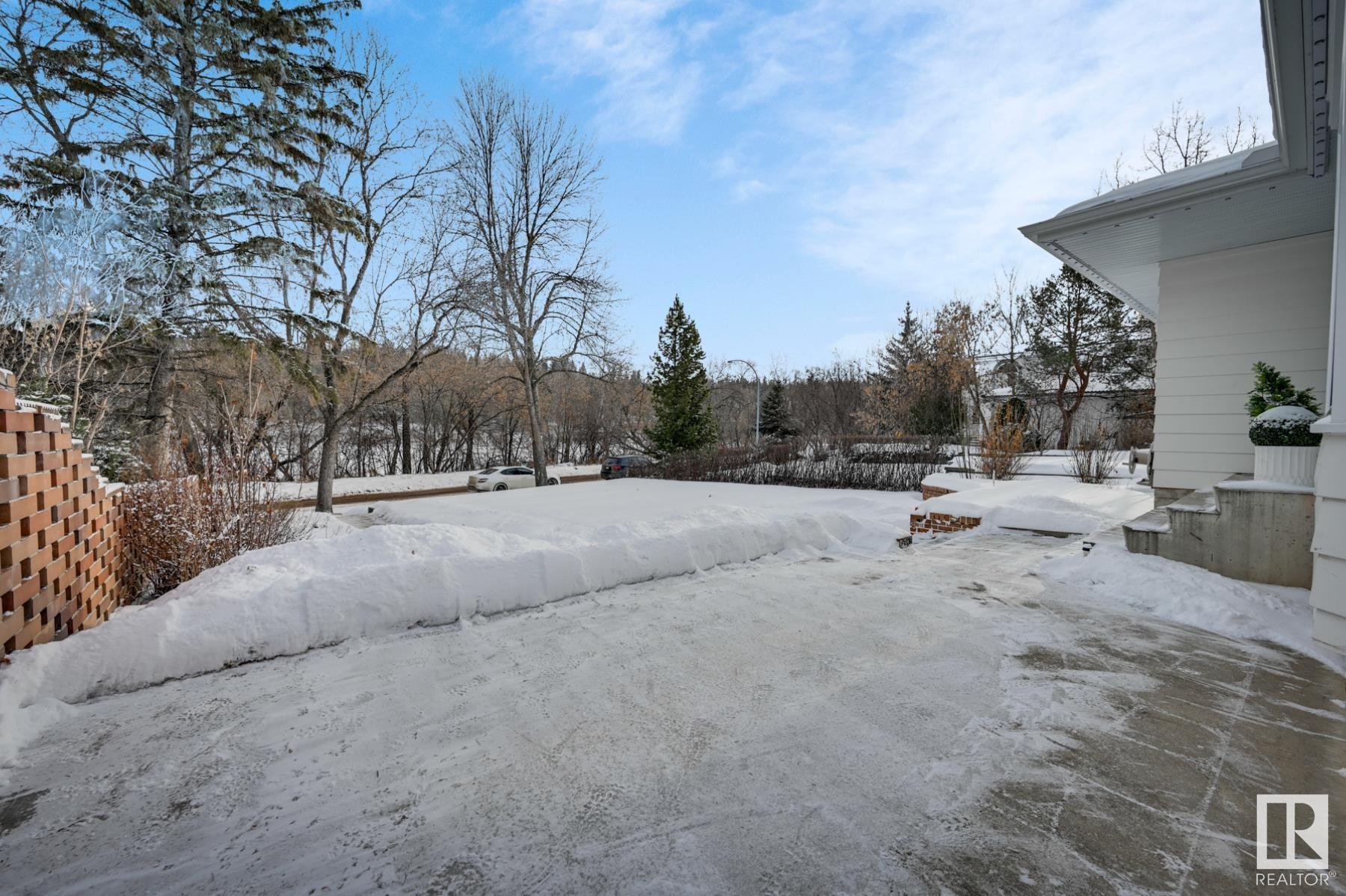      10118 87 ST NW , Edmonton,  ,T5H 1N4 ;  Listing Number: MLS E4418524