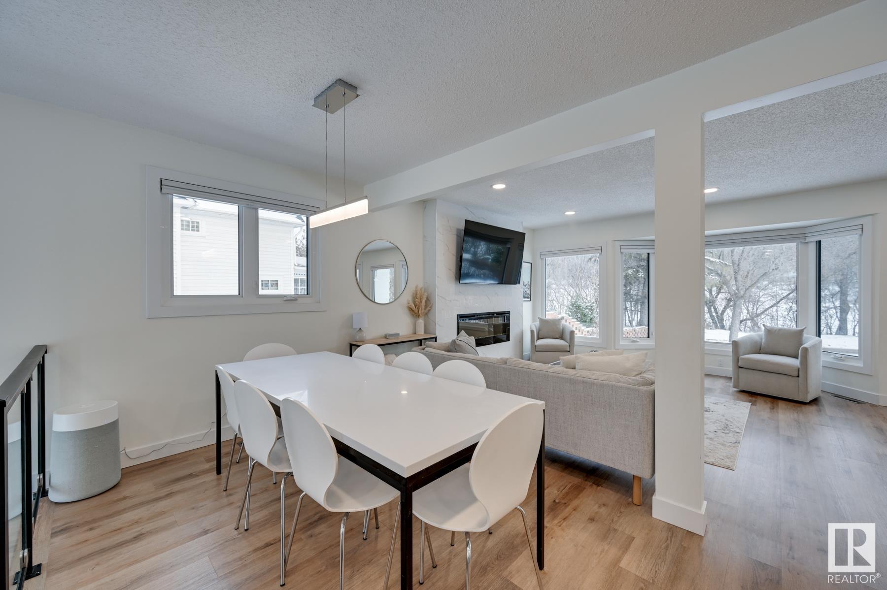      10118 87 ST NW , Edmonton,  ,T5H 1N4 ;  Listing Number: MLS E4418524