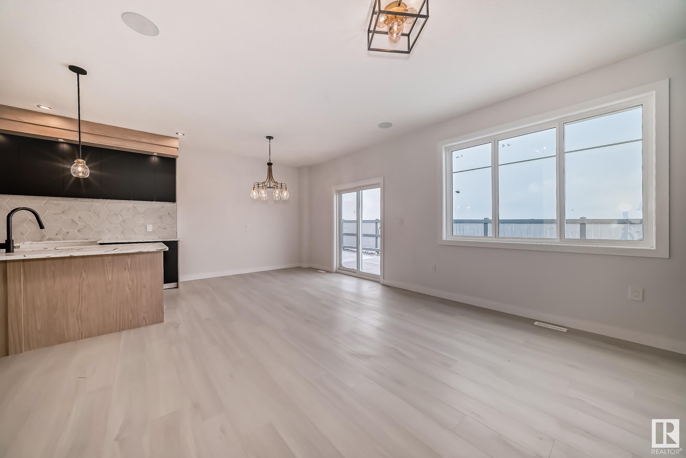      65 ASHBURY CR , Spruce Grove,  ,T7X 3C6 ;  Listing Number: MLS E4418533