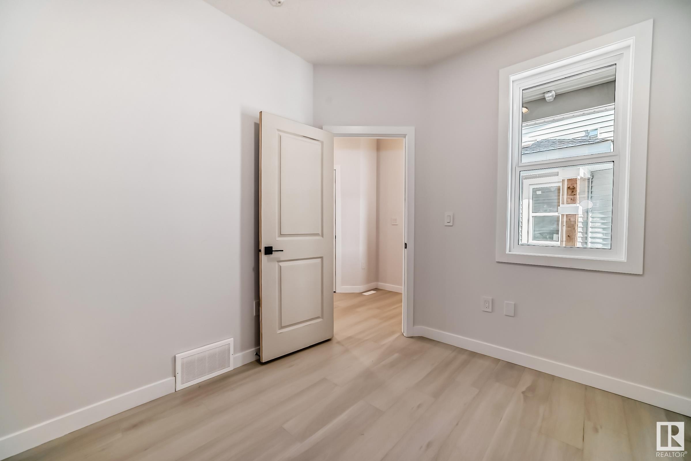      65 ASHBURY CR , Spruce Grove,  ,T7X 3C6 ;  Listing Number: MLS E4418533