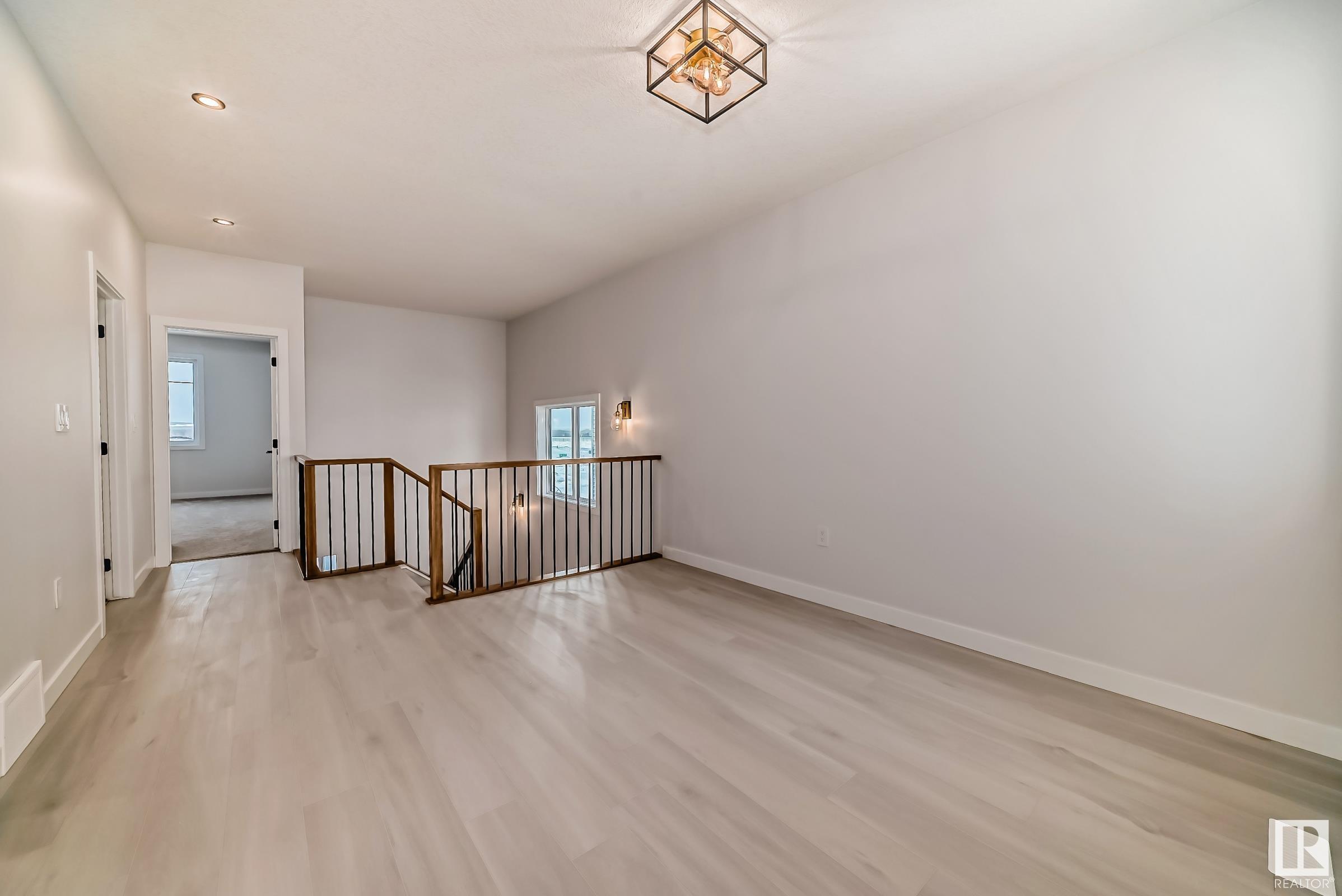      65 ASHBURY CR , Spruce Grove,  ,T7X 3C6 ;  Listing Number: MLS E4418533