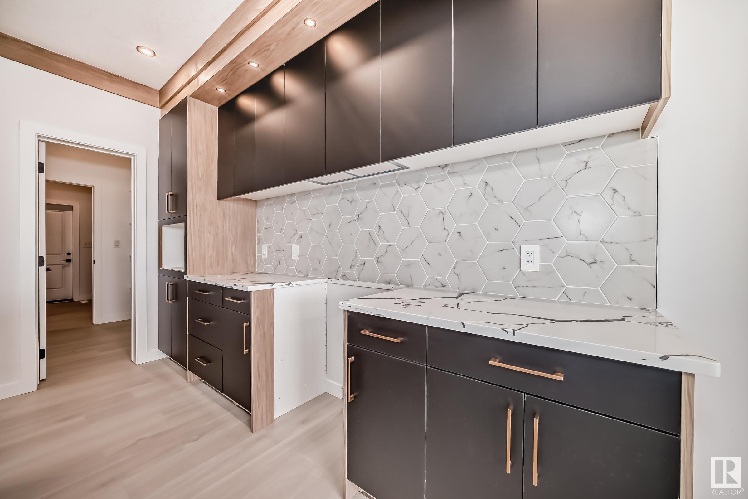      65 ASHBURY CR , Spruce Grove,  ,T7X 3C6 ;  Listing Number: MLS E4418533