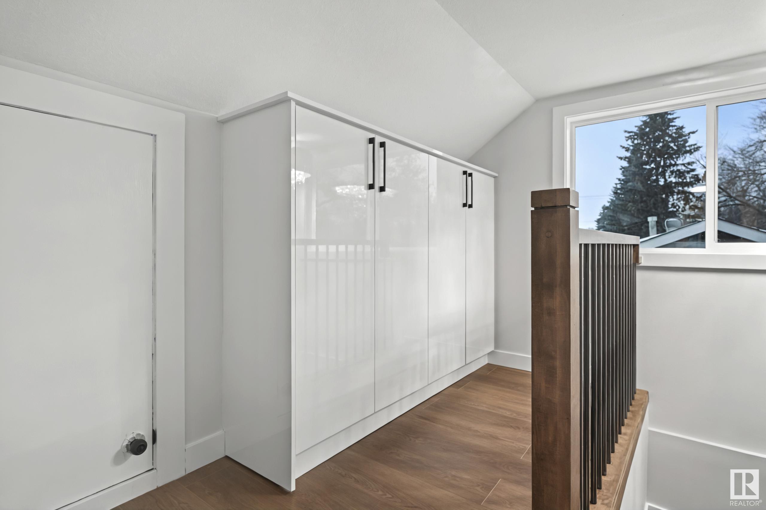      12111 39 ST NW , Edmonton,  ,T5W 2J9 ;  Listing Number: MLS E4418537