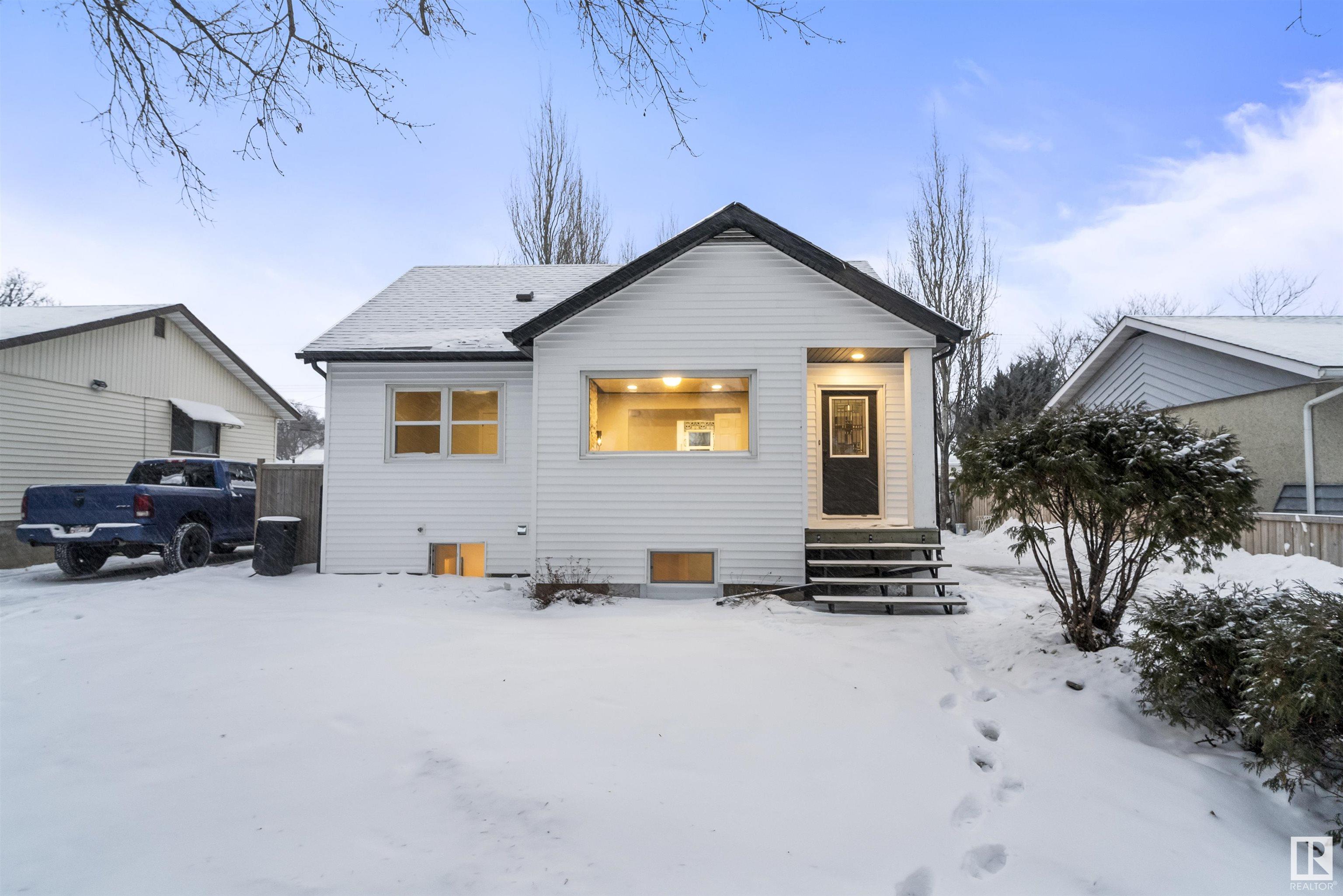      12111 39 ST NW , Edmonton,  ,T5W 2J9 ;  Listing Number: MLS E4418537