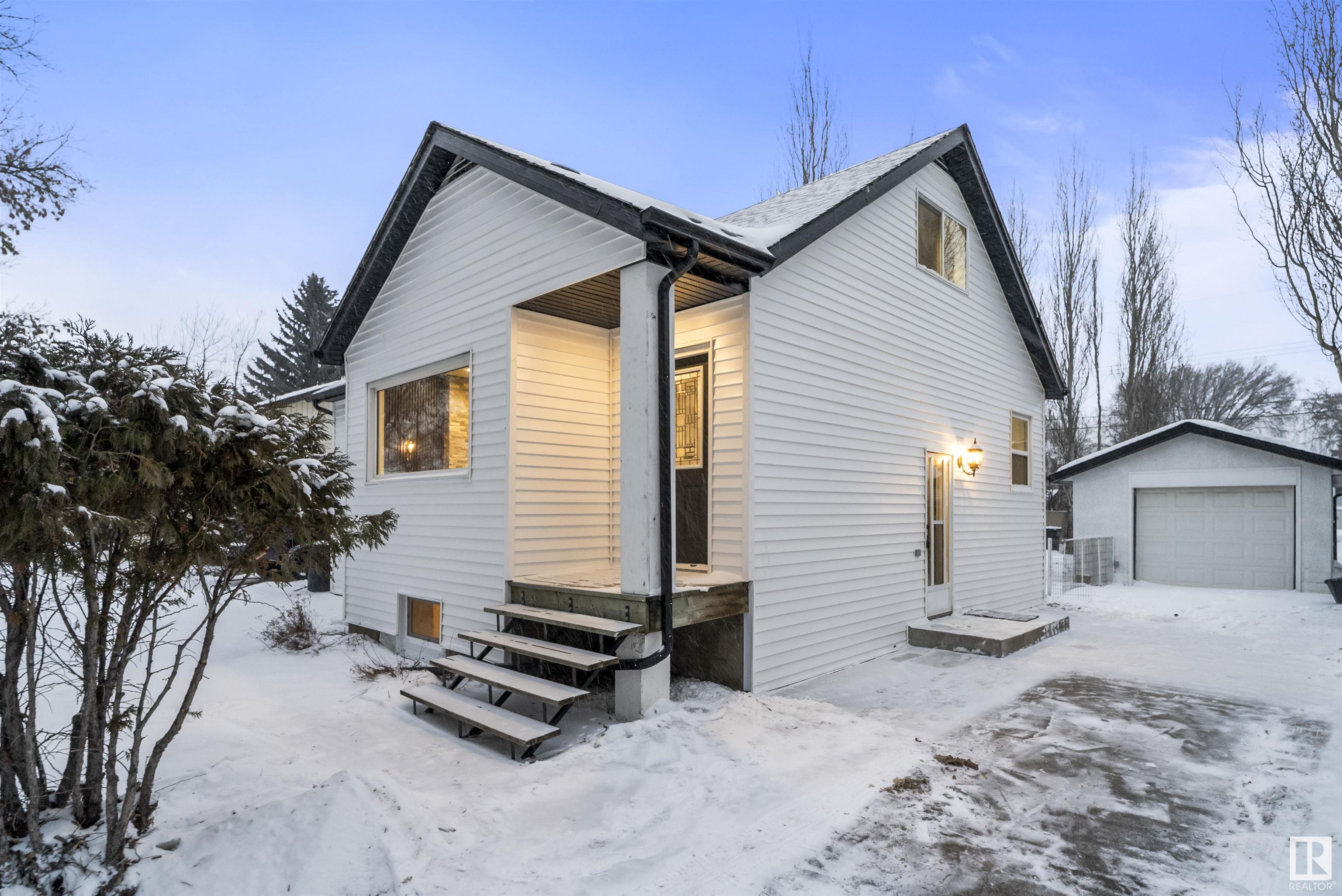      12111 39 ST NW , Edmonton,  ,T5W 2J9 ;  Listing Number: MLS E4418537