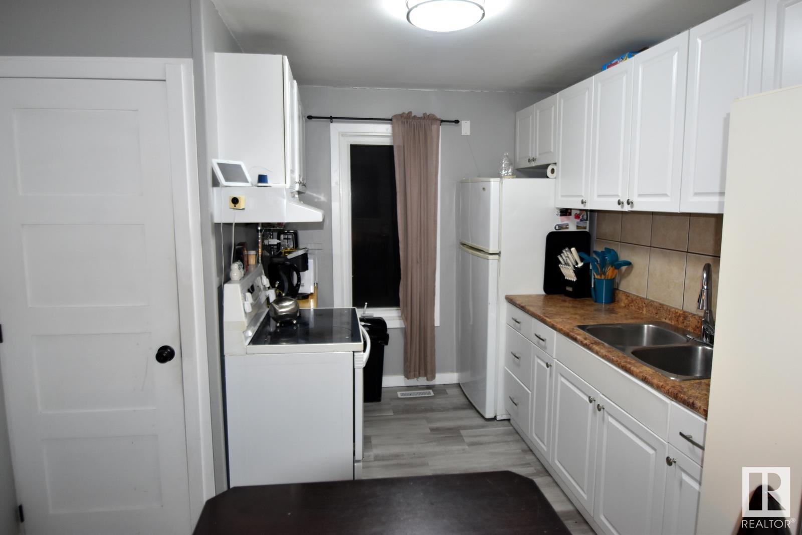      11544 88 ST NW NW , Edmonton,  ,T5R 3B3 ;  Listing Number: MLS E4418539