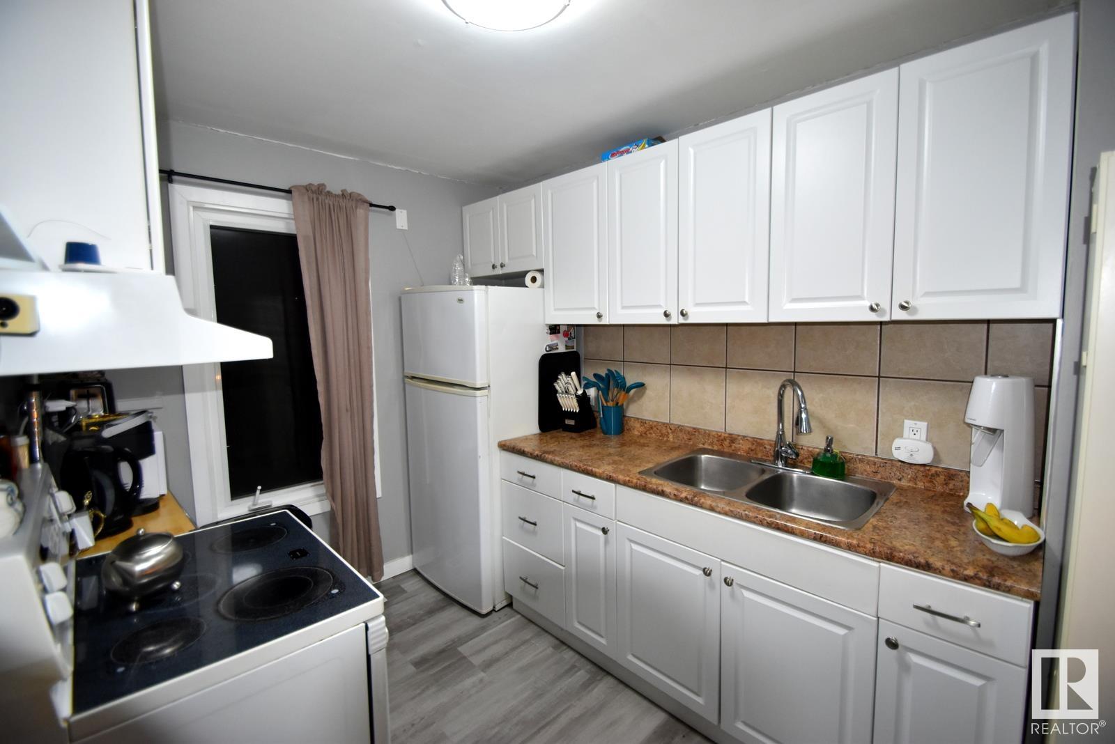      11544 88 ST NW NW , Edmonton,  ,T5R 3B3 ;  Listing Number: MLS E4418539