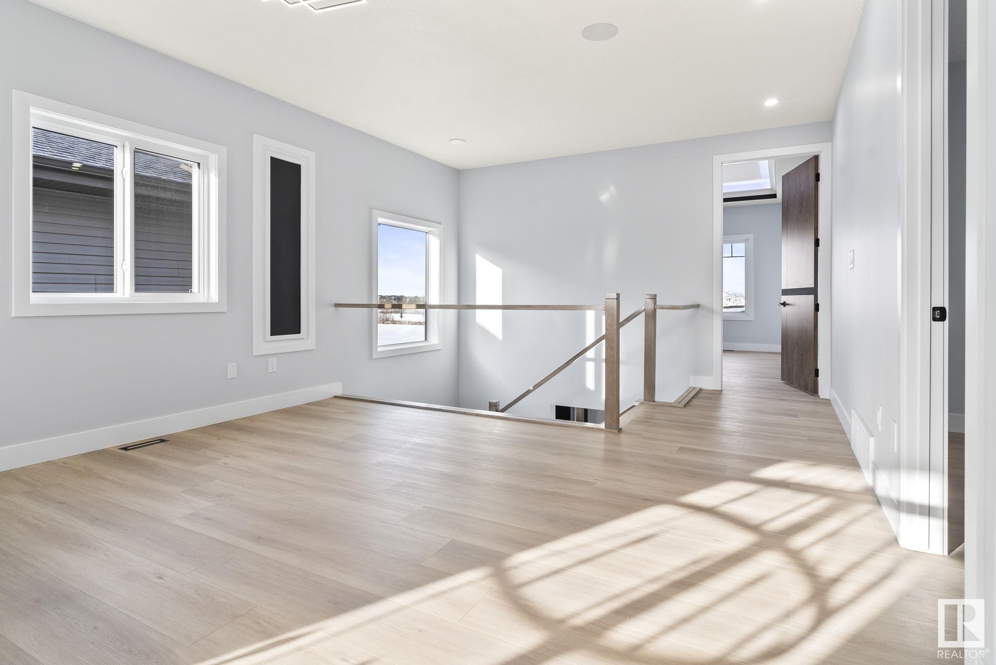      1313 MCCONACHIE BV NW , Edmonton,  ,T5Y 0K8 ;  Listing Number: MLS E4418546