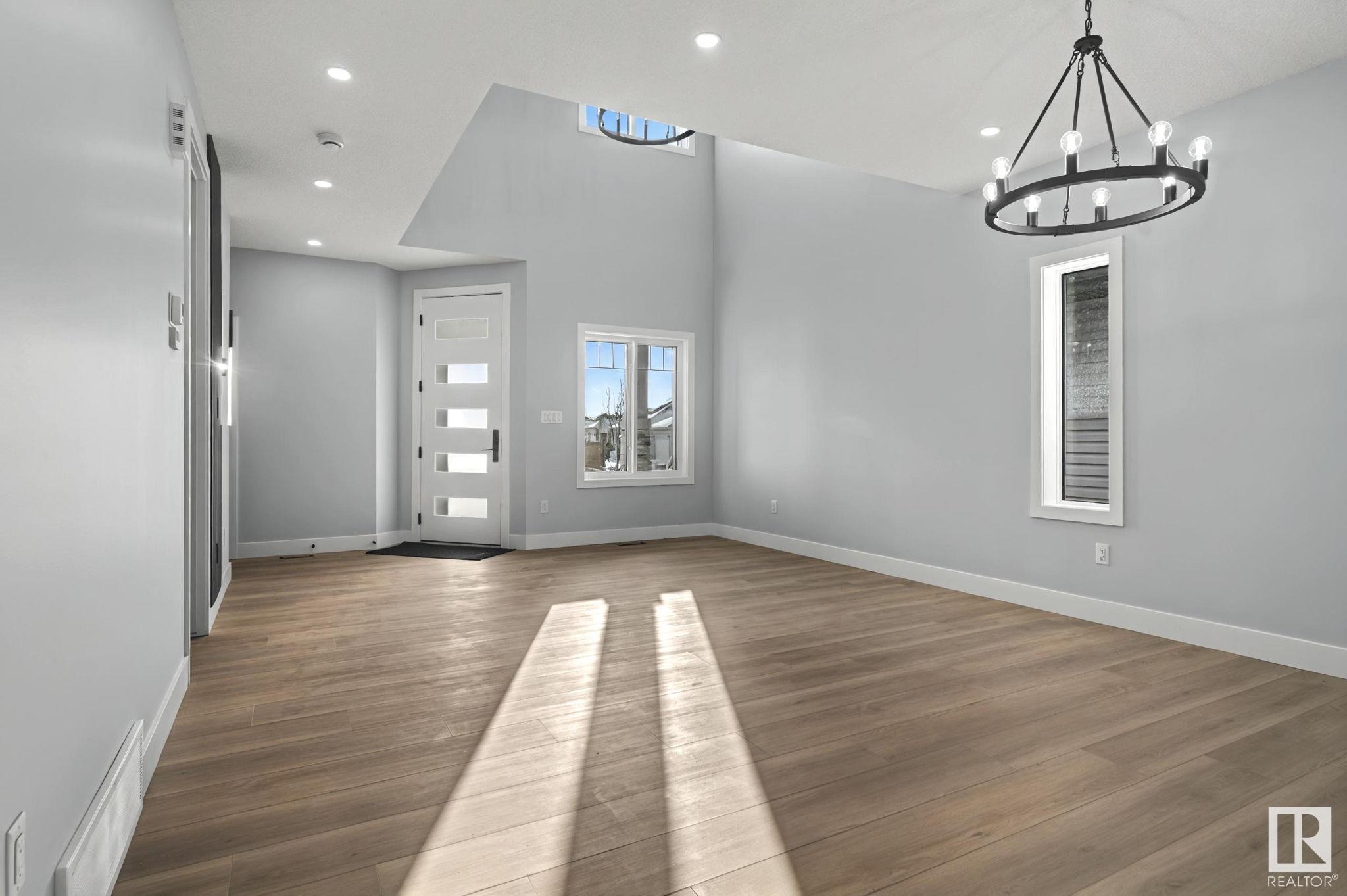      1313 MCCONACHIE BV NW , Edmonton,  ,T5Y 0K8 ;  Listing Number: MLS E4418546