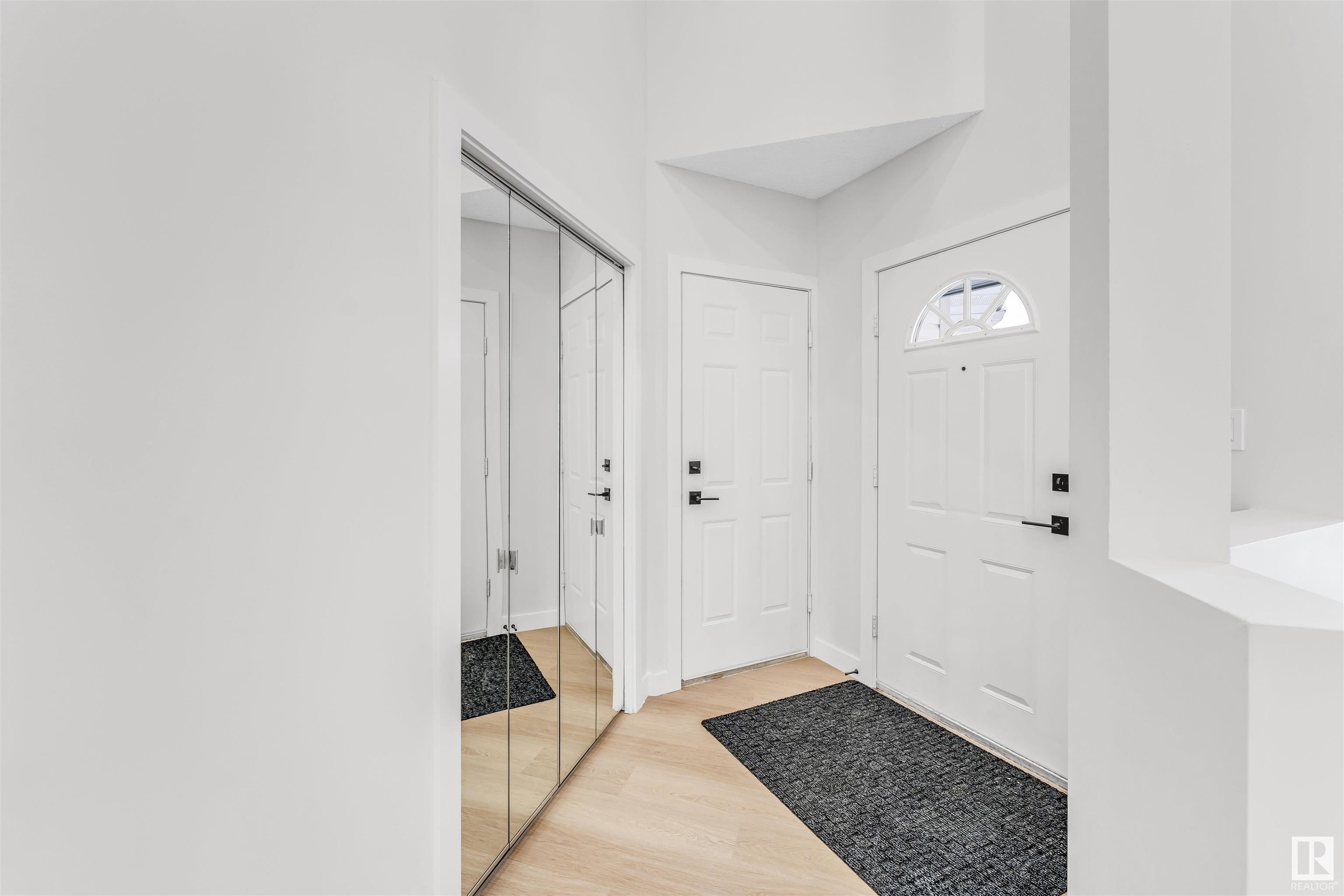      525 JELLETT WY NW , Edmonton,  ,T6L 6P9 ;  Listing Number: MLS E4418549