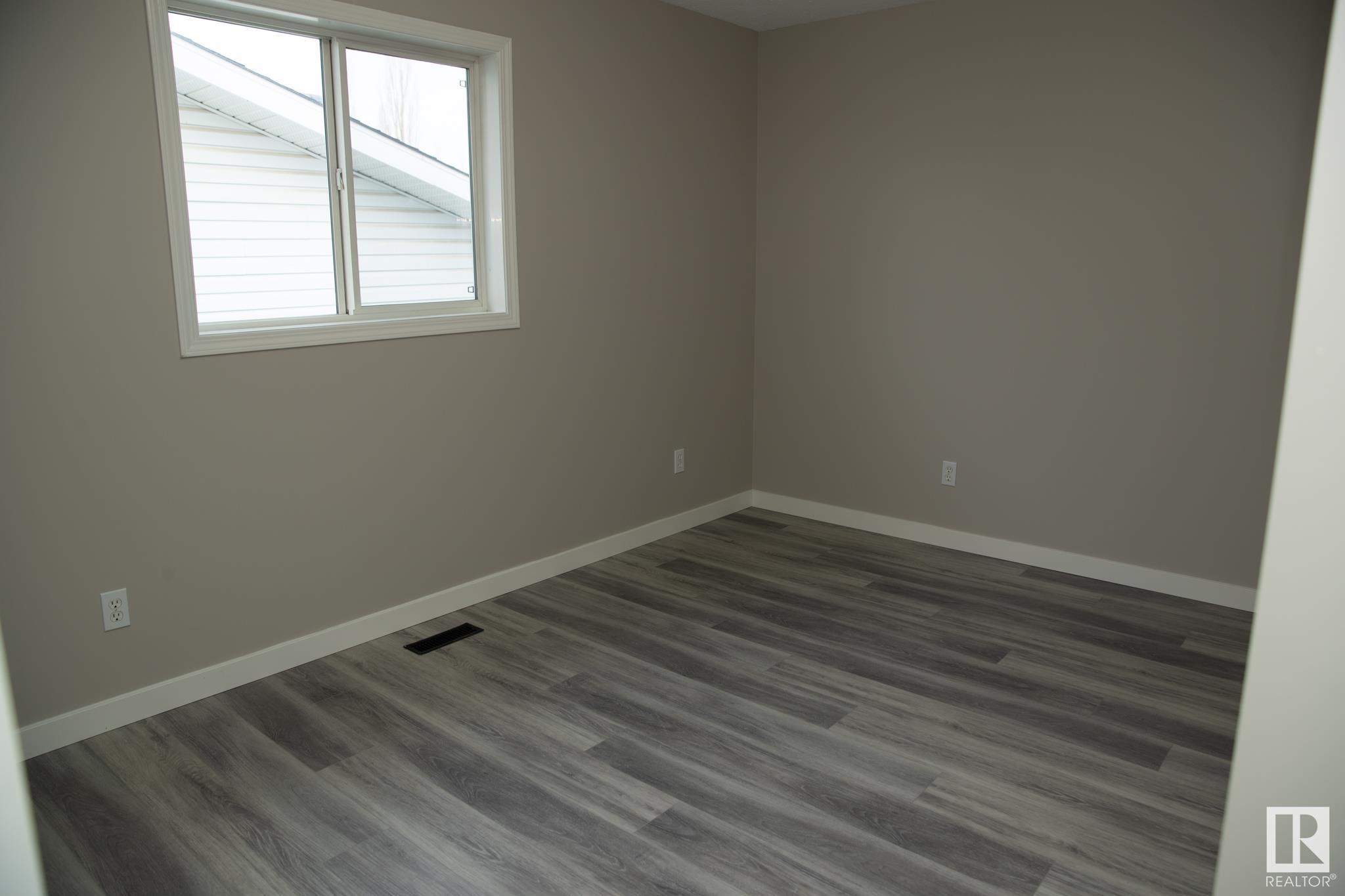      62 LANDSDOWNE DR , Spruce Grove,  ,T7X 3Z7 ;  Listing Number: MLS E4418553