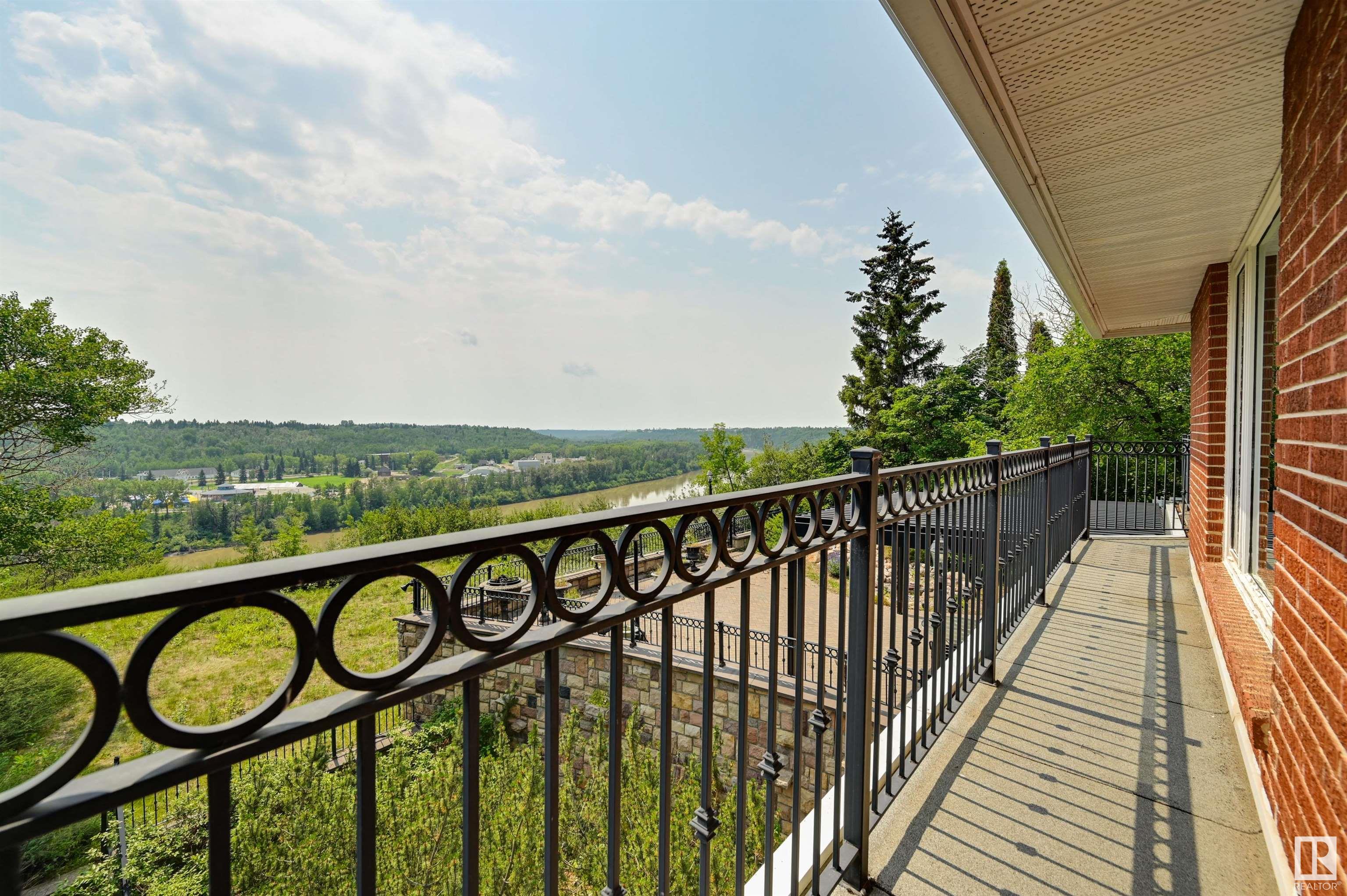      179 QUESNELL CR NW , Edmonton,  ,T5R 5P1 ;  Listing Number: MLS E4418558