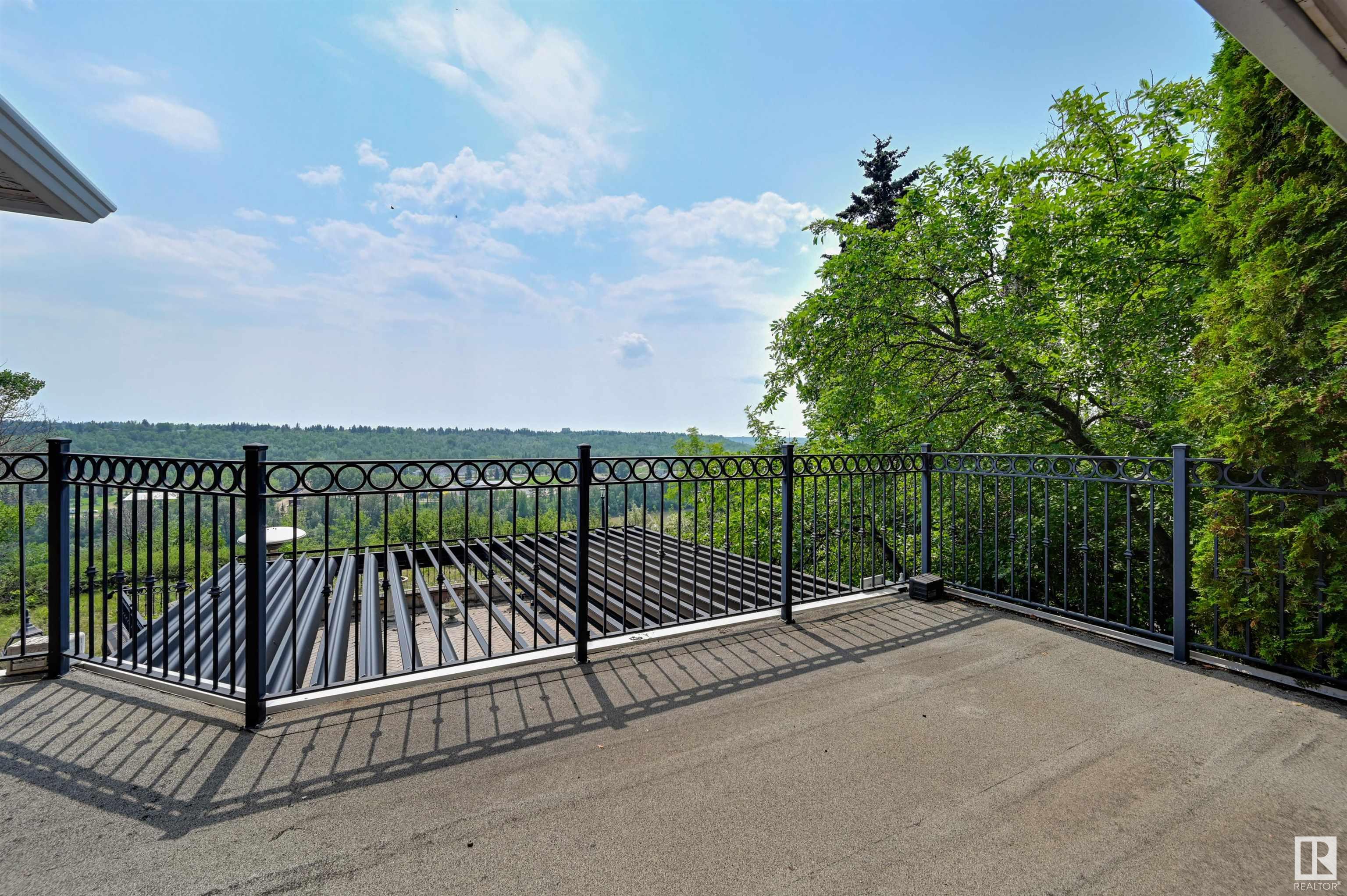      179 QUESNELL CR NW , Edmonton,  ,T5R 5P1 ;  Listing Number: MLS E4418558
