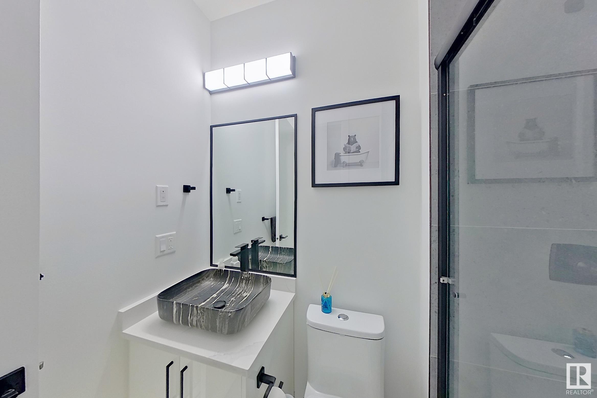      1027 151 AV NW NW , Edmonton,  ,T5Y 4C8 ;  Listing Number: MLS E4418562