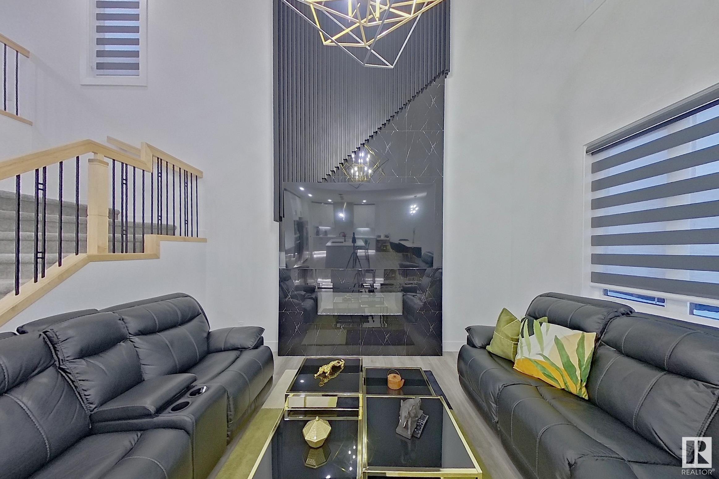      1027 151 AV NW NW , Edmonton,  ,T5Y 4C8 ;  Listing Number: MLS E4418562
