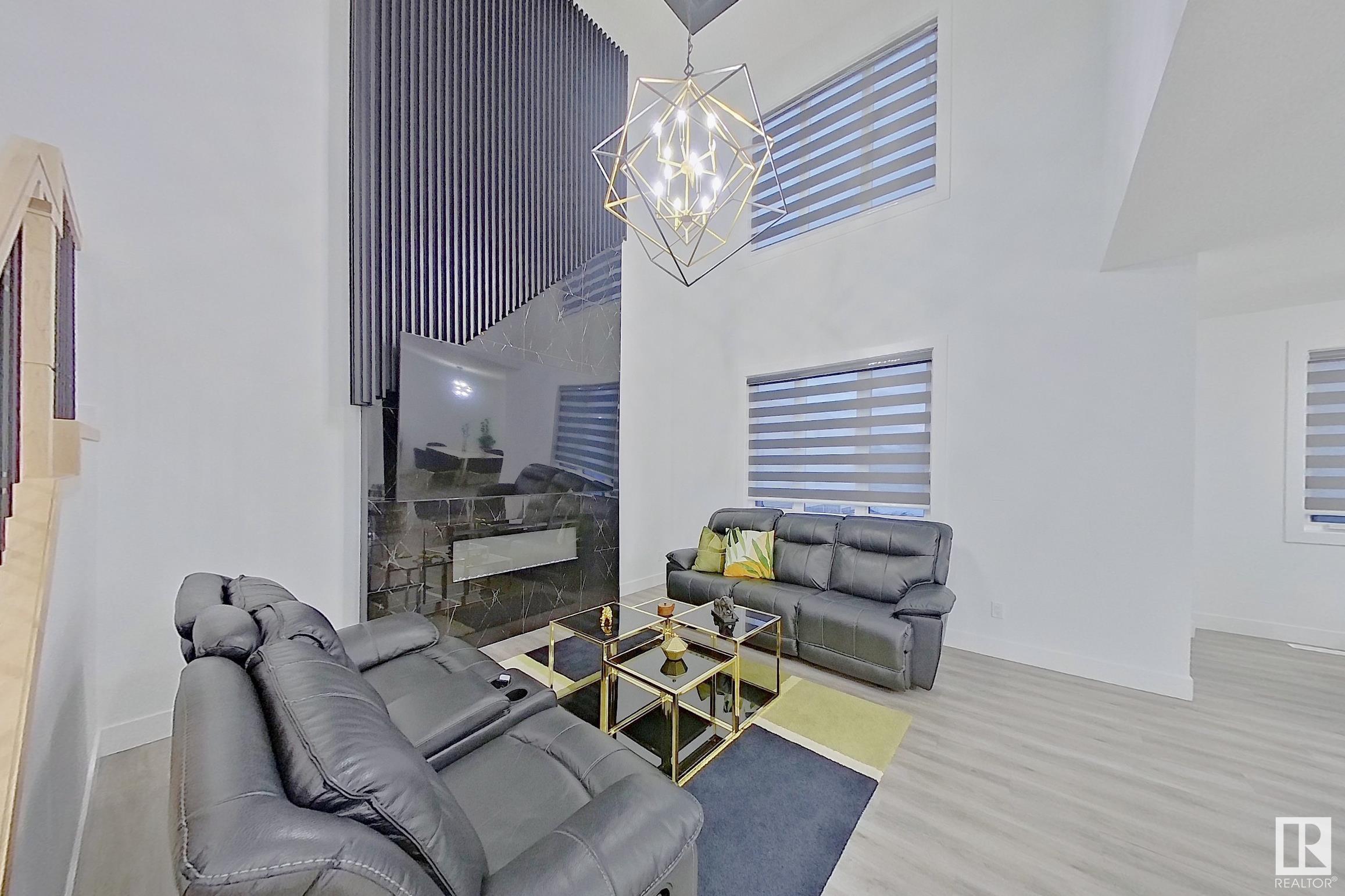      1027 151 AV NW NW , Edmonton,  ,T5Y 4C8 ;  Listing Number: MLS E4418562