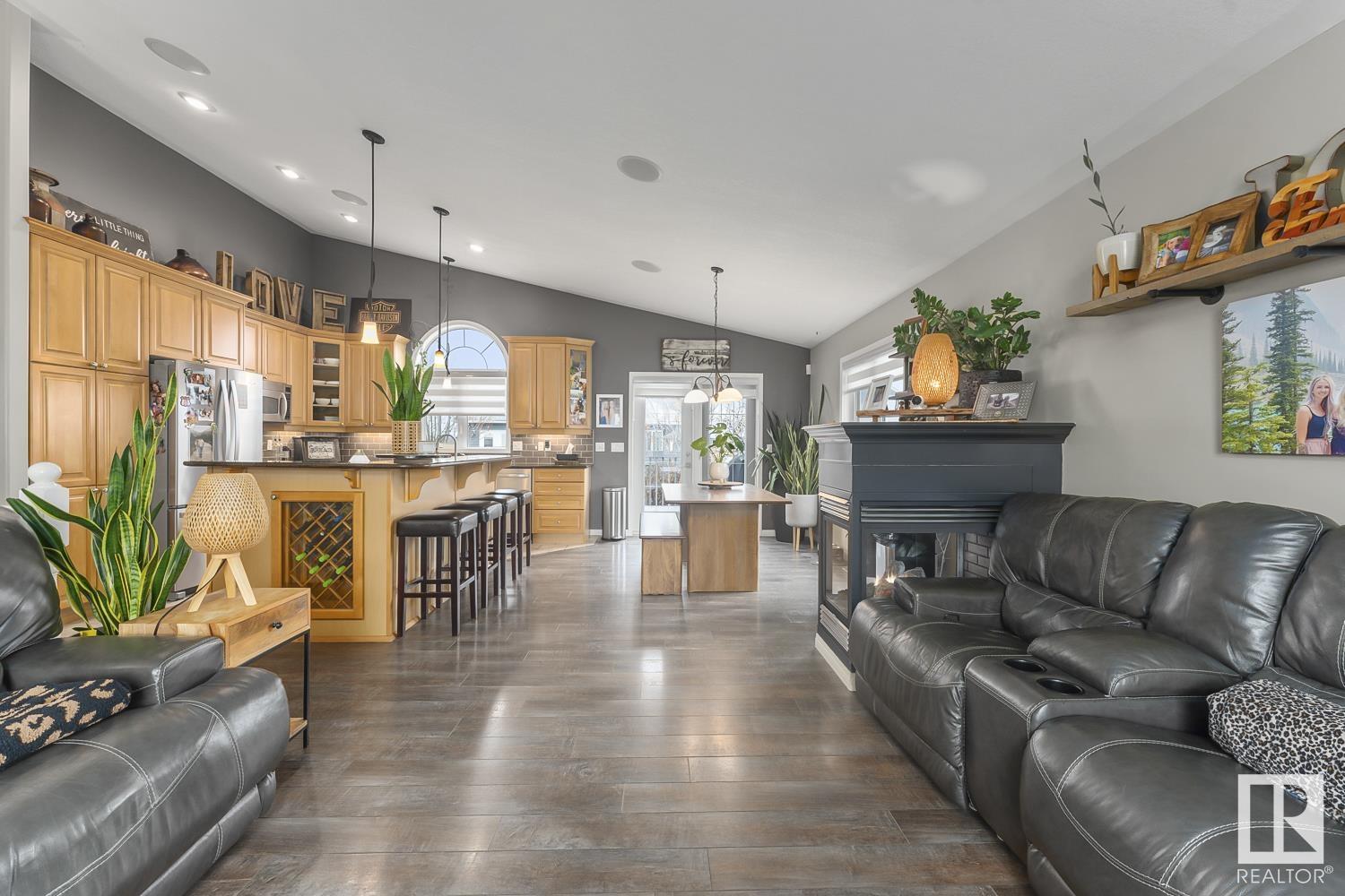      2614 6 AV , Cold Lake,  ,T9M 2C7 ;  Listing Number: MLS E4418568