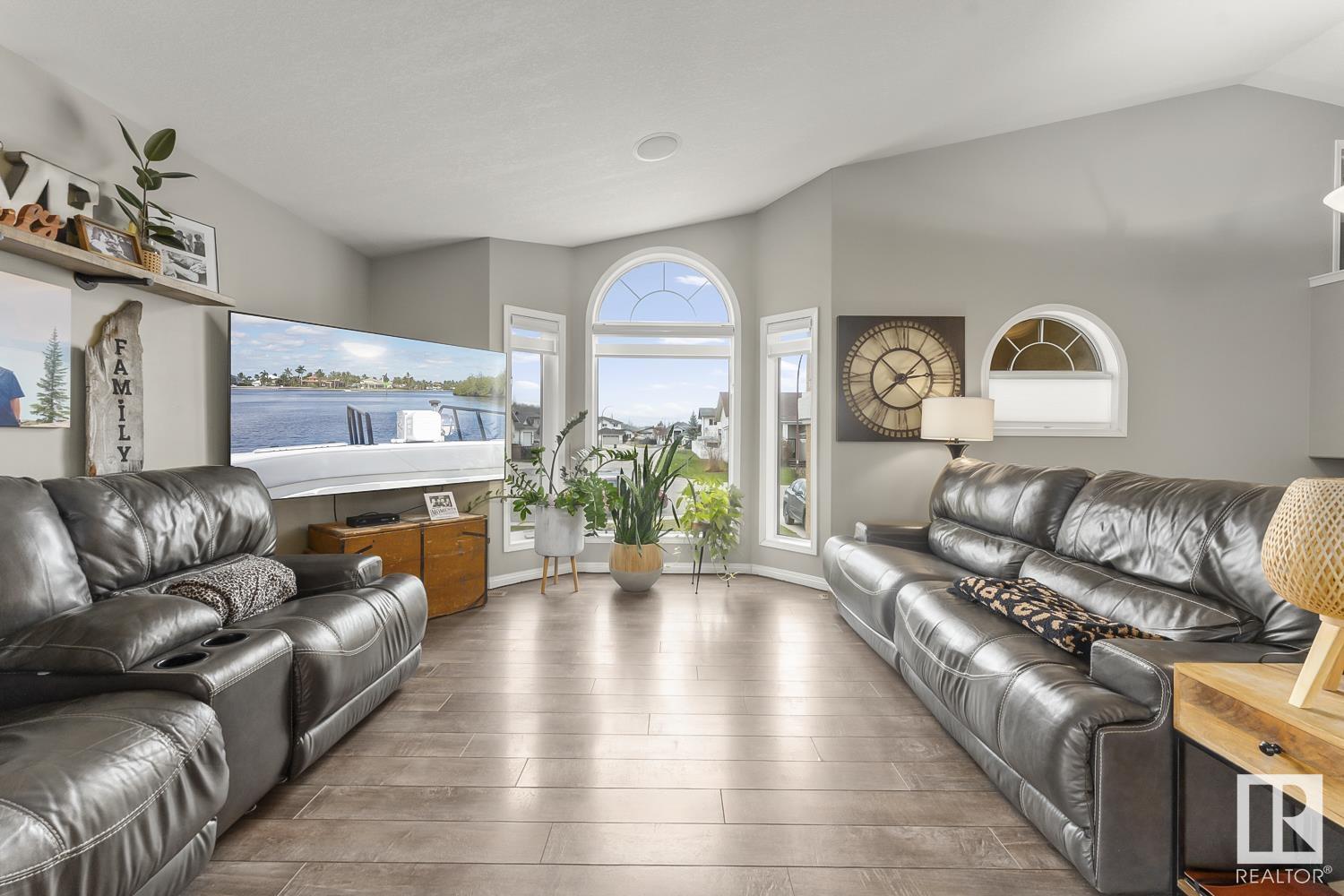      2614 6 AV , Cold Lake,  ,T9M 2C7 ;  Listing Number: MLS E4418568