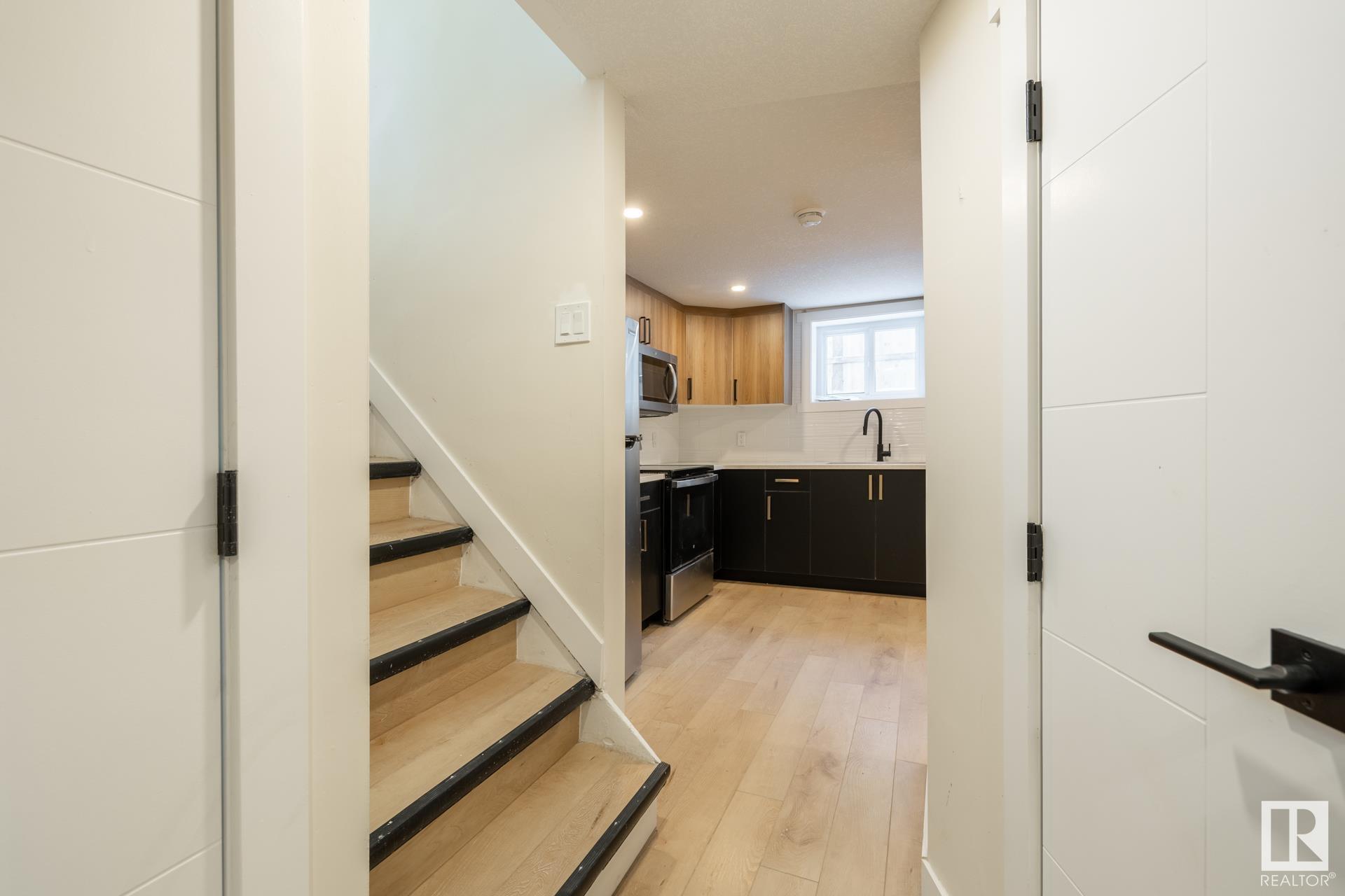      10819 92 ST NW , Edmonton,  ,T5H 1V5 ;  Listing Number: MLS E4418570