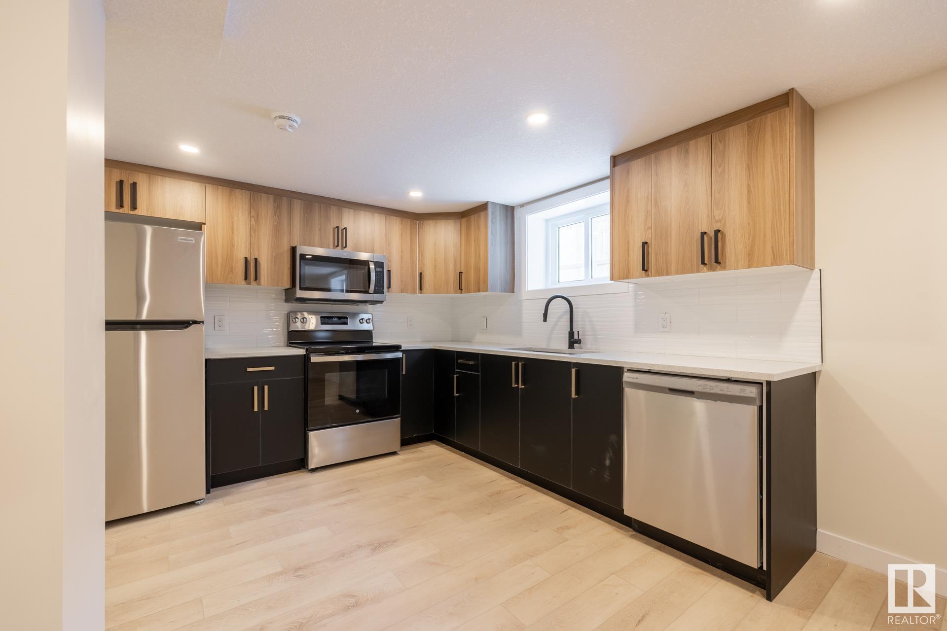     10819 92 ST NW , Edmonton,  ,T5H 1V5 ;  Listing Number: MLS E4418570