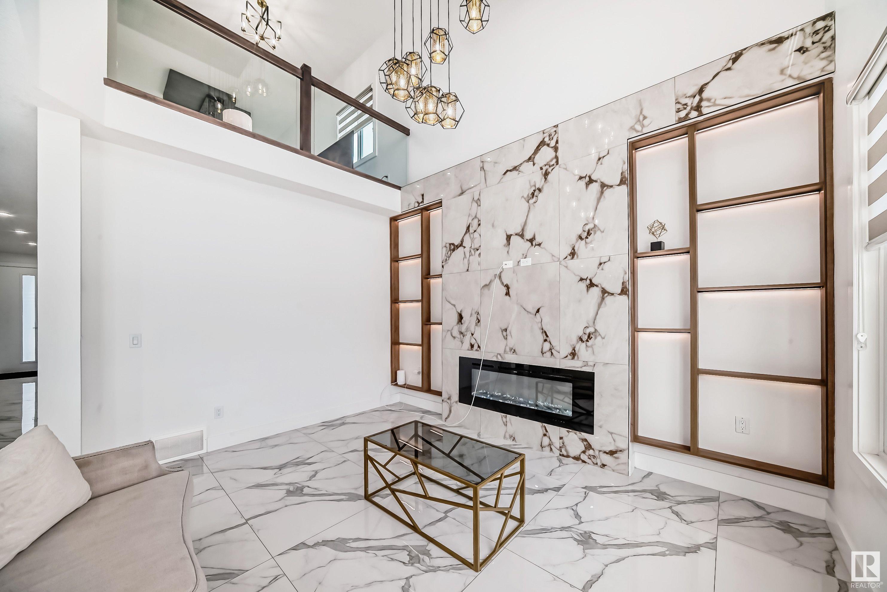      1004 151 AV NW , Edmonton,  ,T5Y 4C8 ;  Listing Number: MLS E4418573