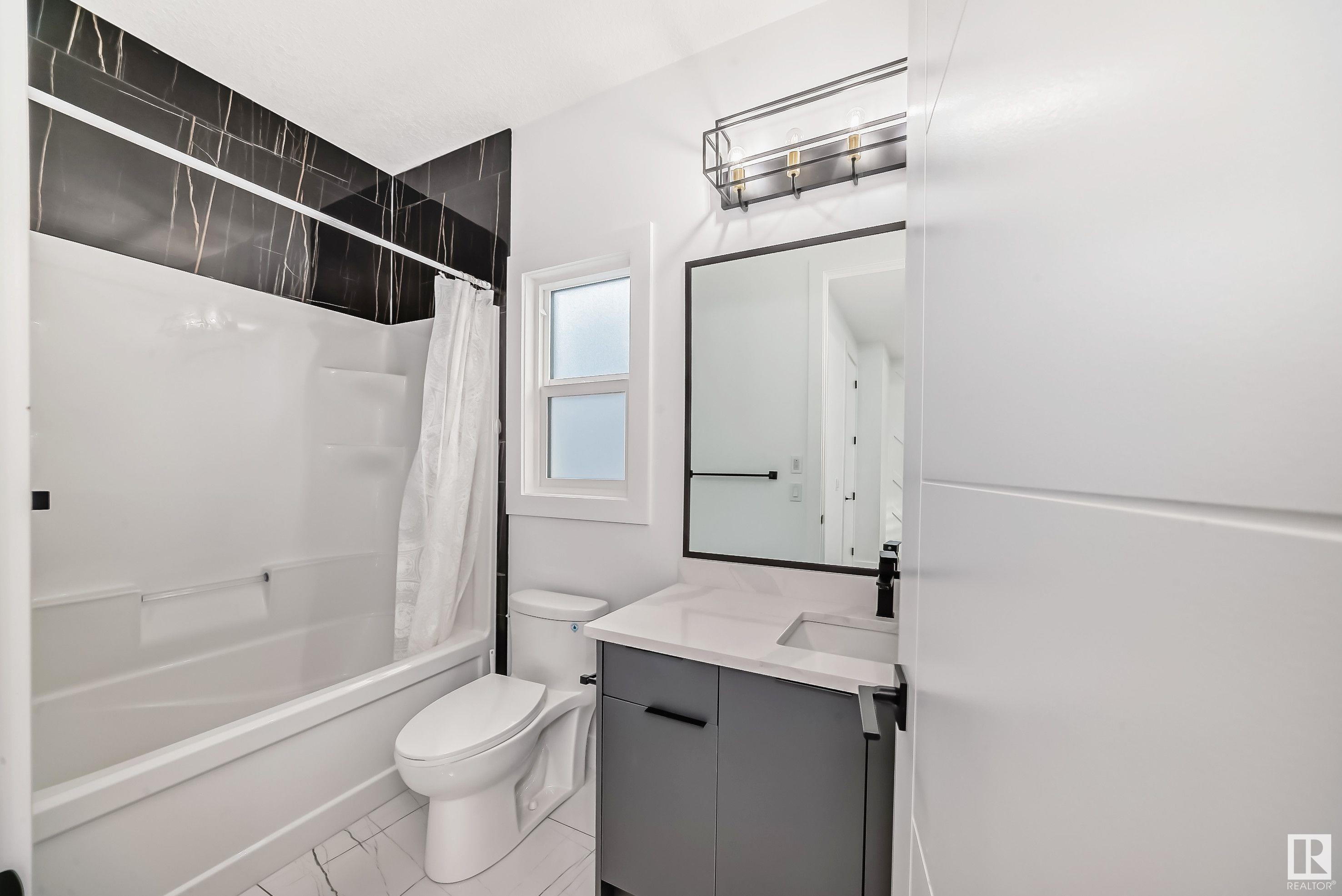      1004 151 AV NW , Edmonton,  ,T5Y 4C8 ;  Listing Number: MLS E4418573