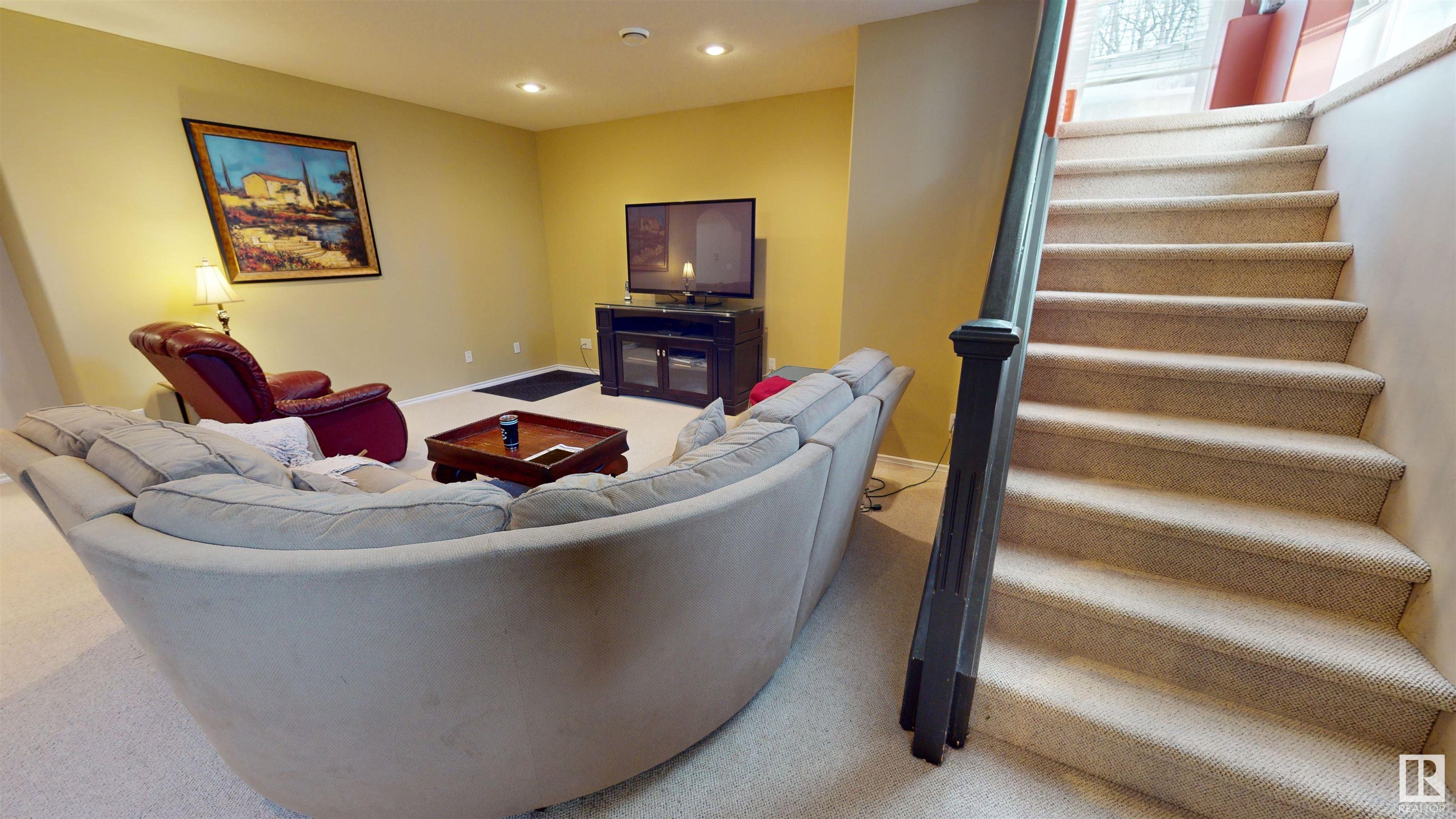      71 L'HIRONDELLE CO , St. Albert,  ,T8T 6T8 ;  Listing Number: MLS E4418582