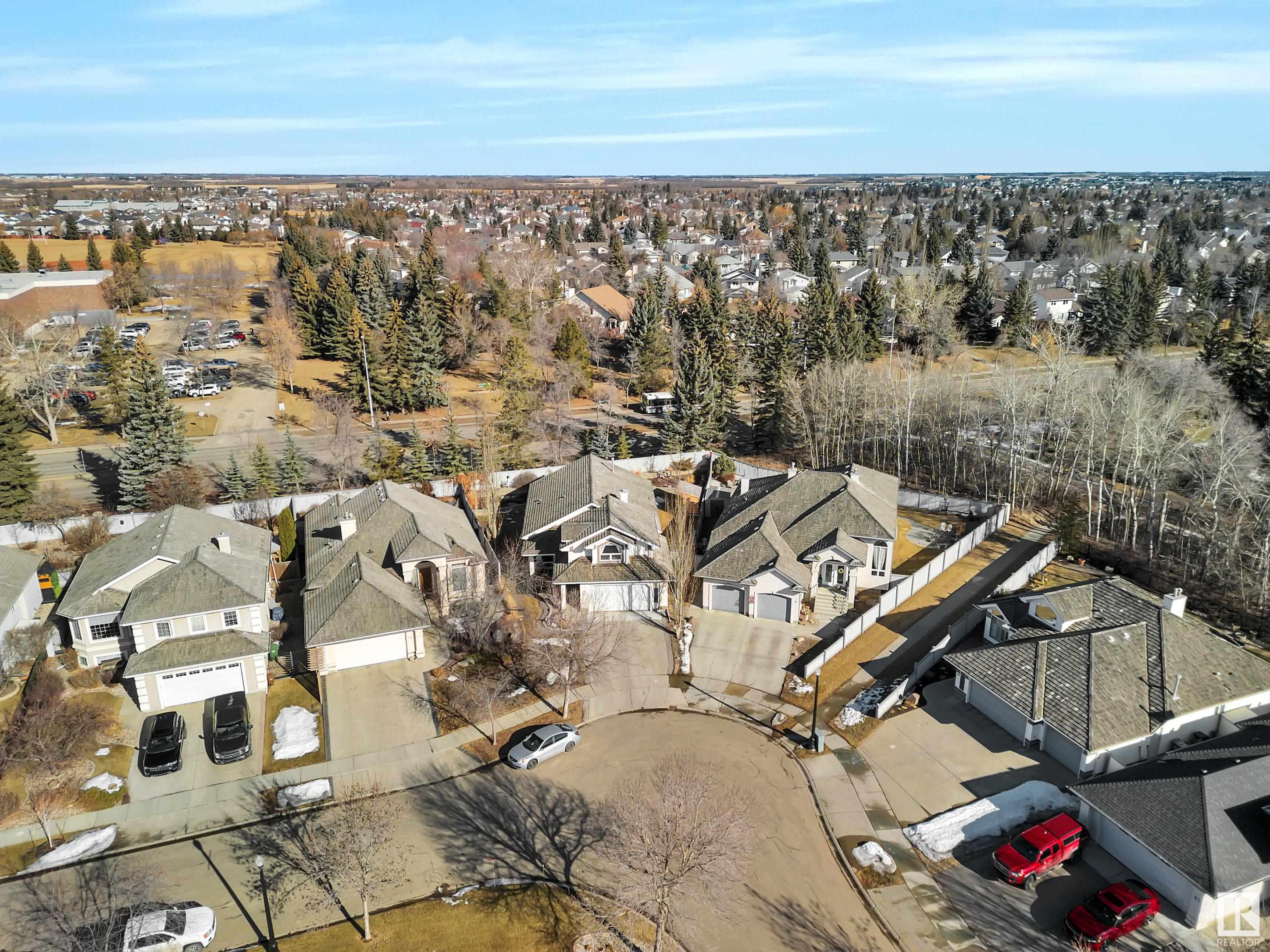      71 L'HIRONDELLE CO , St. Albert,  ,T8T 6T8 ;  Listing Number: MLS E4418582
