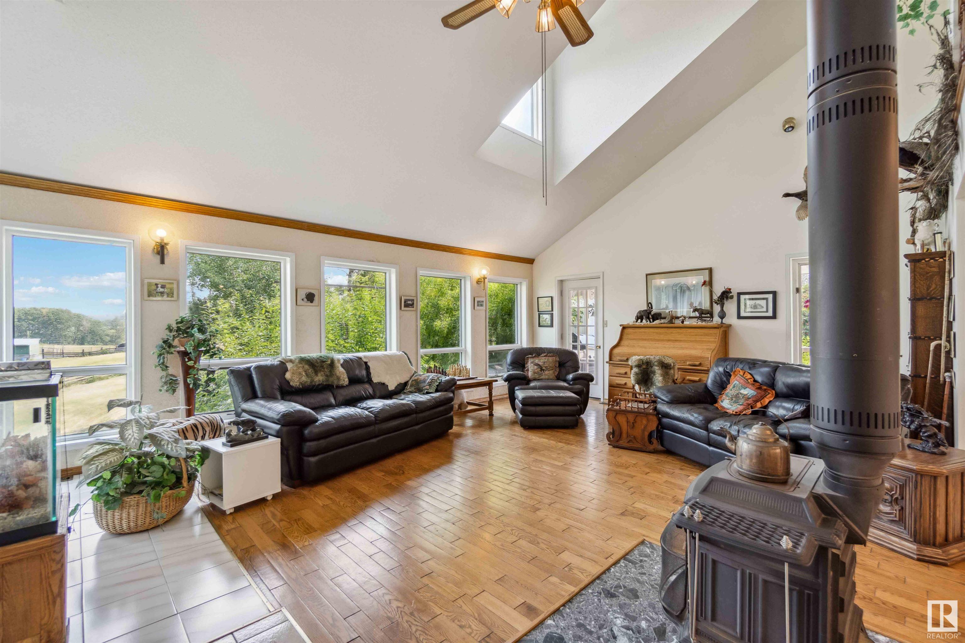      52213 RGE ROAD 15 , Rural Parkland County,  ,T7Y 2E6 ;  Listing Number: MLS E4418583
