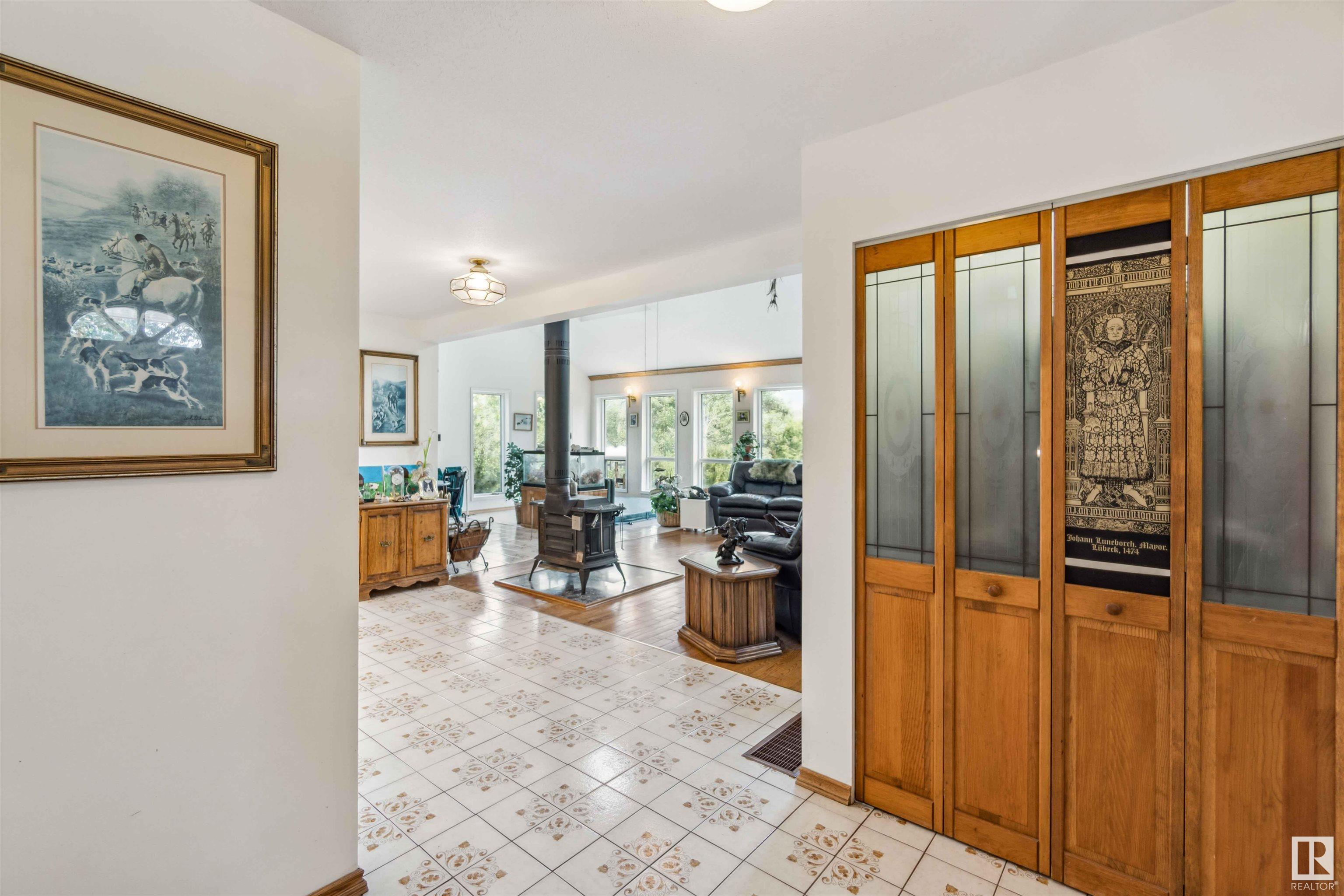      52213 RGE ROAD 15 , Rural Parkland County,  ,T7Y 2E6 ;  Listing Number: MLS E4418583