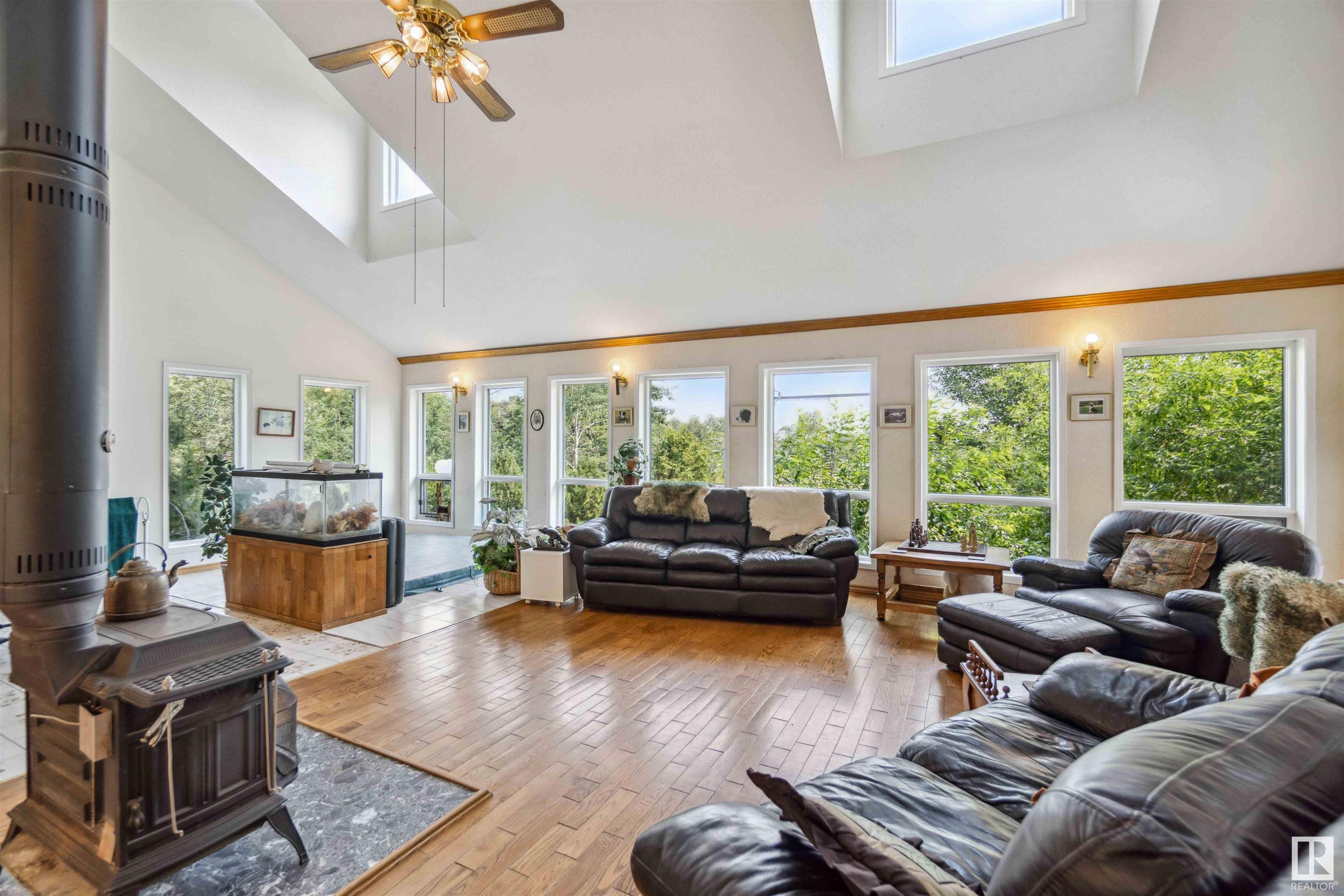      52213 RGE ROAD 15 , Rural Parkland County,  ,T7Y 2E6 ;  Listing Number: MLS E4418583