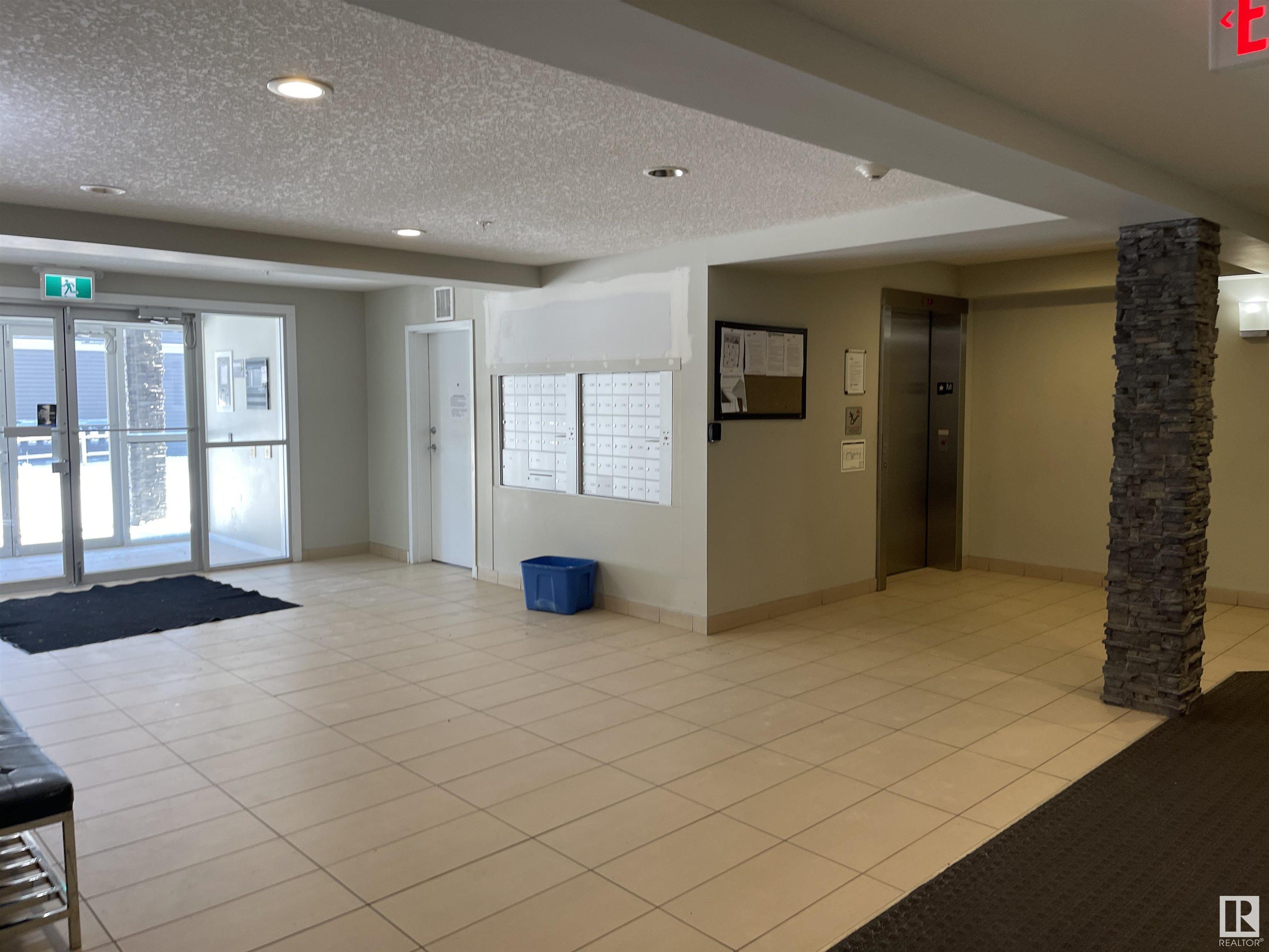      #112 9519 160 AV NW NW , Edmonton,  ,T5Z 0N1 ;  Listing Number: MLS E4418585
