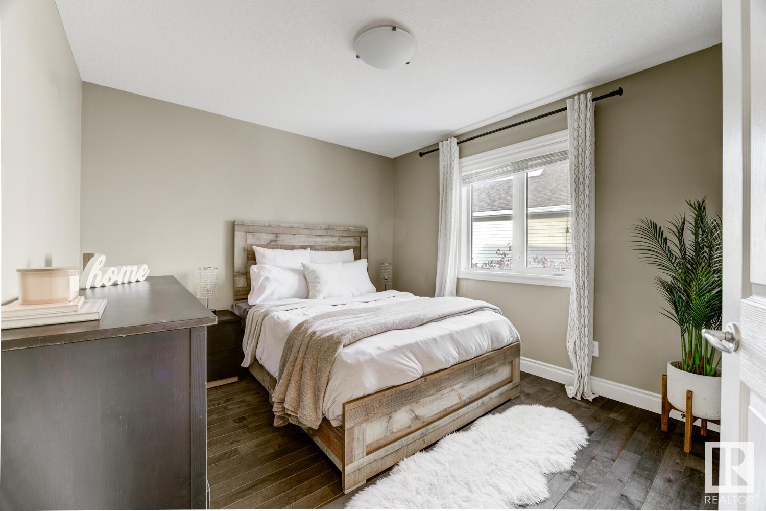      5007 210 ST NW , Edmonton,  ,T6M 0A8 ;  Listing Number: MLS E4418588
