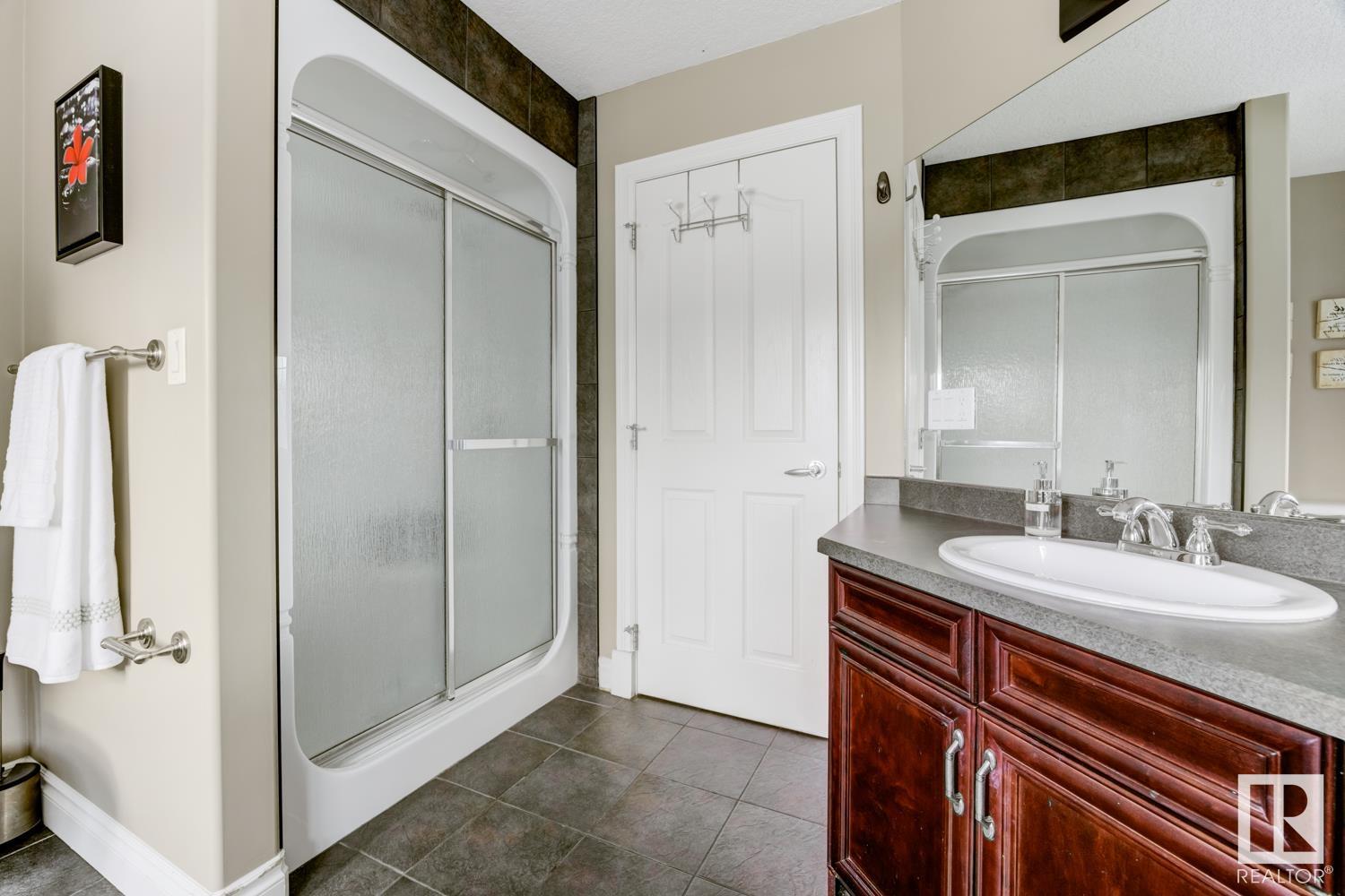      5007 210 ST NW , Edmonton,  ,T6M 0A8 ;  Listing Number: MLS E4418588
