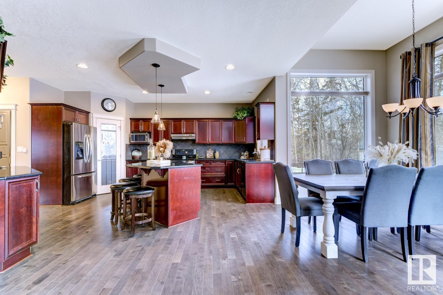      5007 210 ST NW , Edmonton,  ,T6M 0A8 ;  Listing Number: MLS E4418588