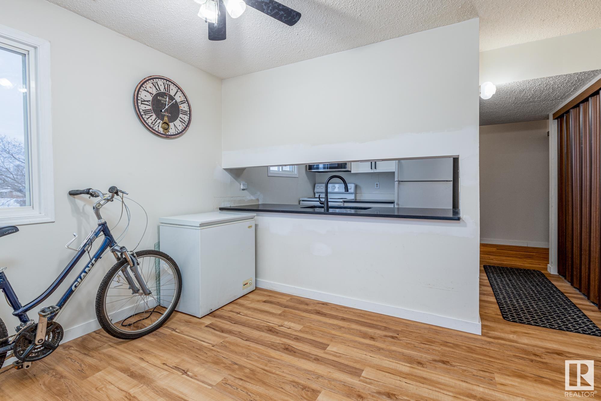      305 LANCASTER TC NW , Edmonton,  ,T5X 5T2 ;  Listing Number: MLS E4418595