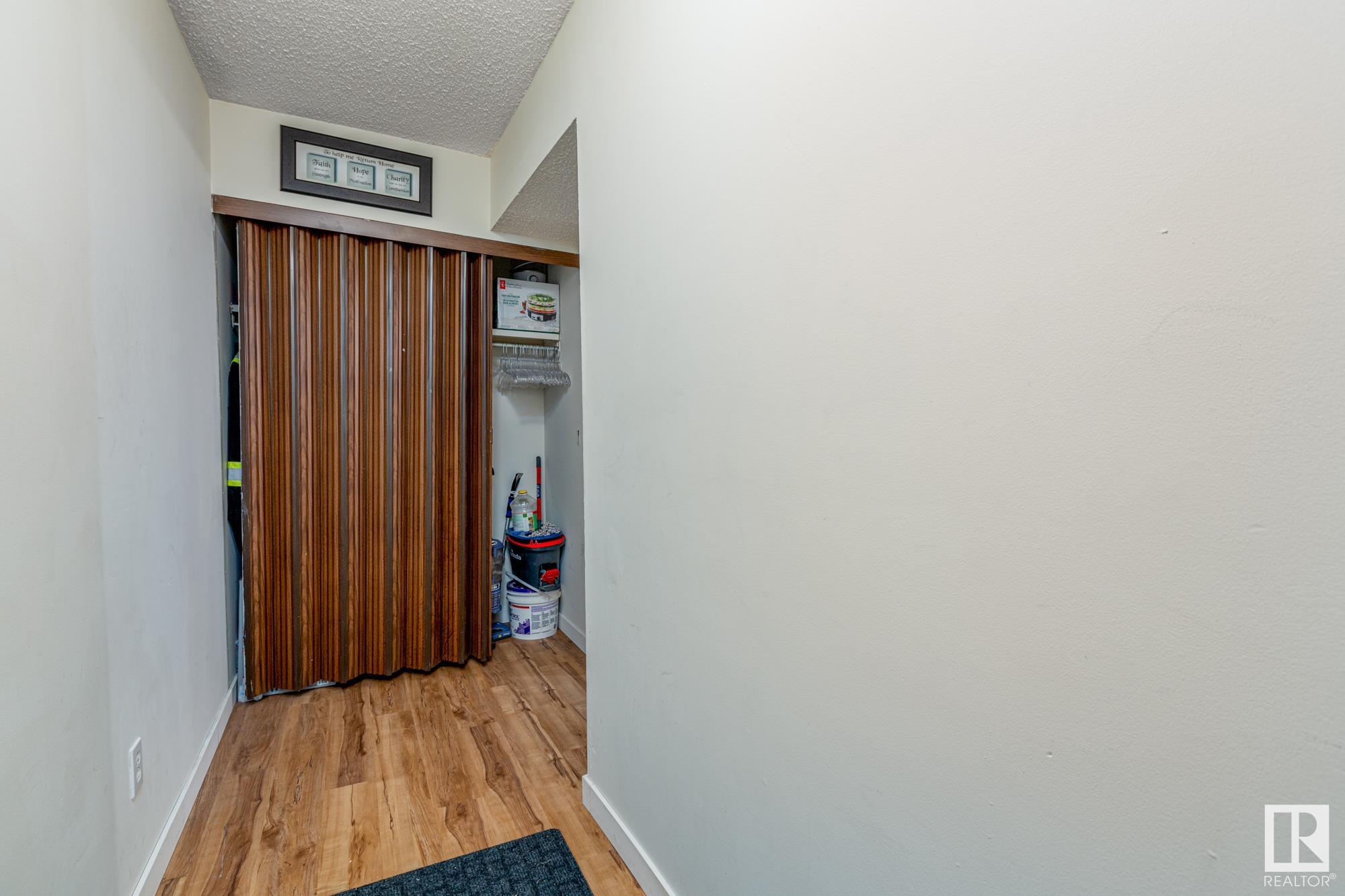      305 LANCASTER TC NW , Edmonton,  ,T5X 5T2 ;  Listing Number: MLS E4418595