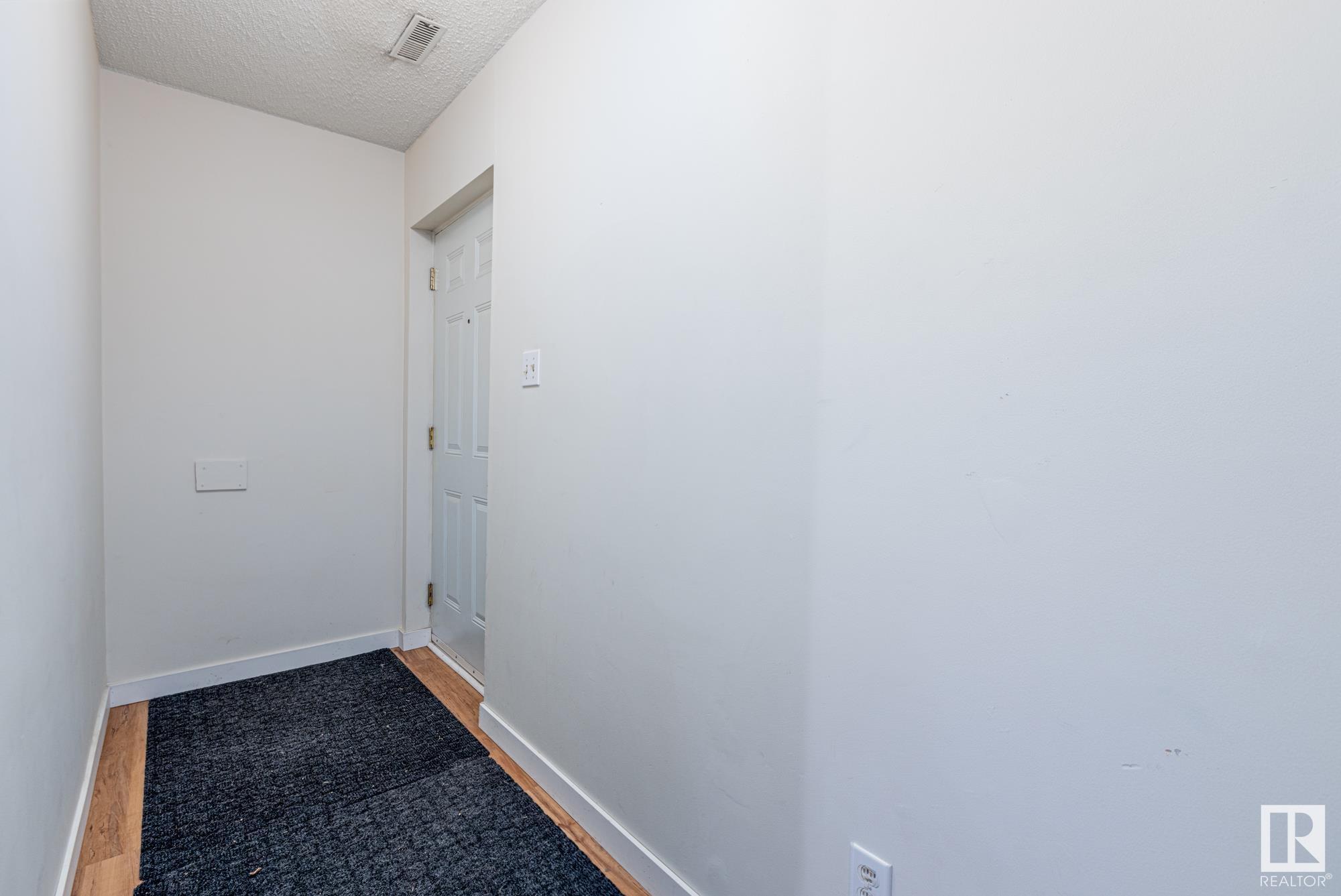      305 LANCASTER TC NW , Edmonton,  ,T5X 5T2 ;  Listing Number: MLS E4418595