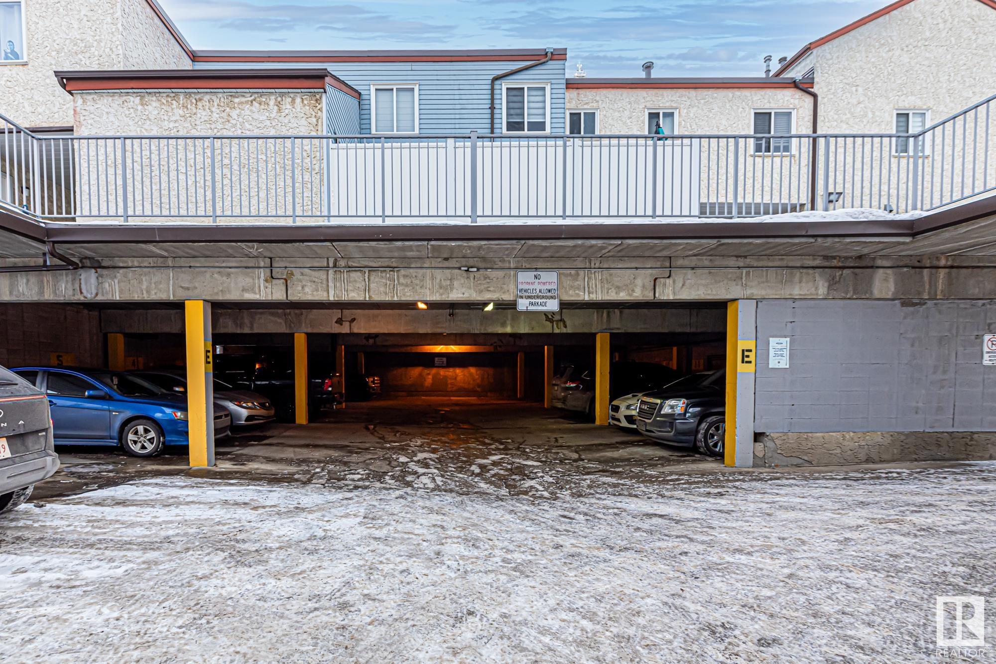      305 LANCASTER TC NW , Edmonton,  ,T5X 5T2 ;  Listing Number: MLS E4418595