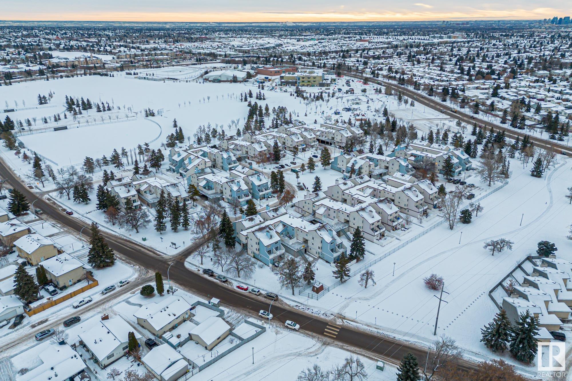      305 LANCASTER TC NW , Edmonton,  ,T5X 5T2 ;  Listing Number: MLS E4418595